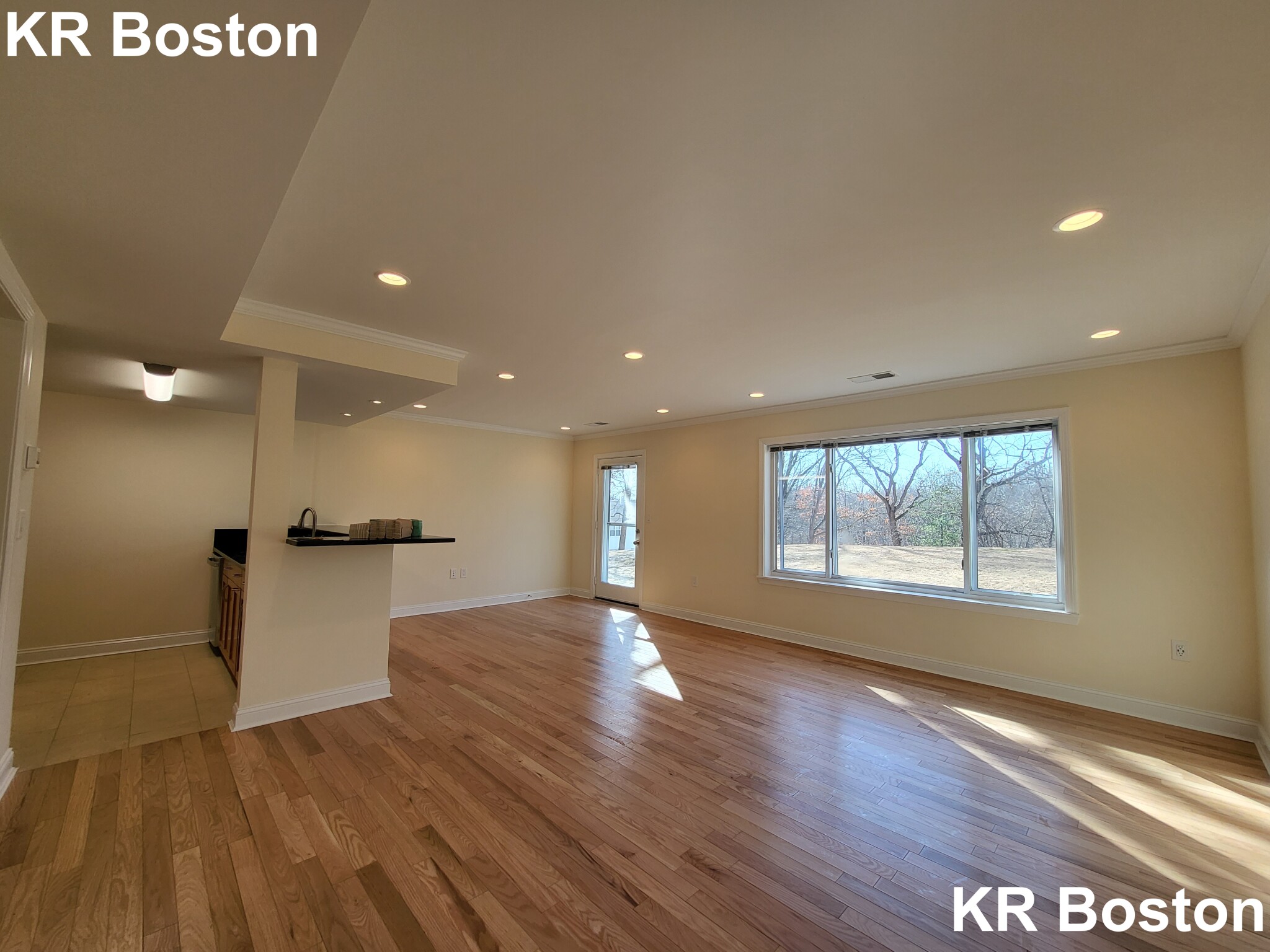 2 bed, 2.5 bath apartment for rent at 130 Sherman Rd Unit -, West Roxbury — photo 5 of 32