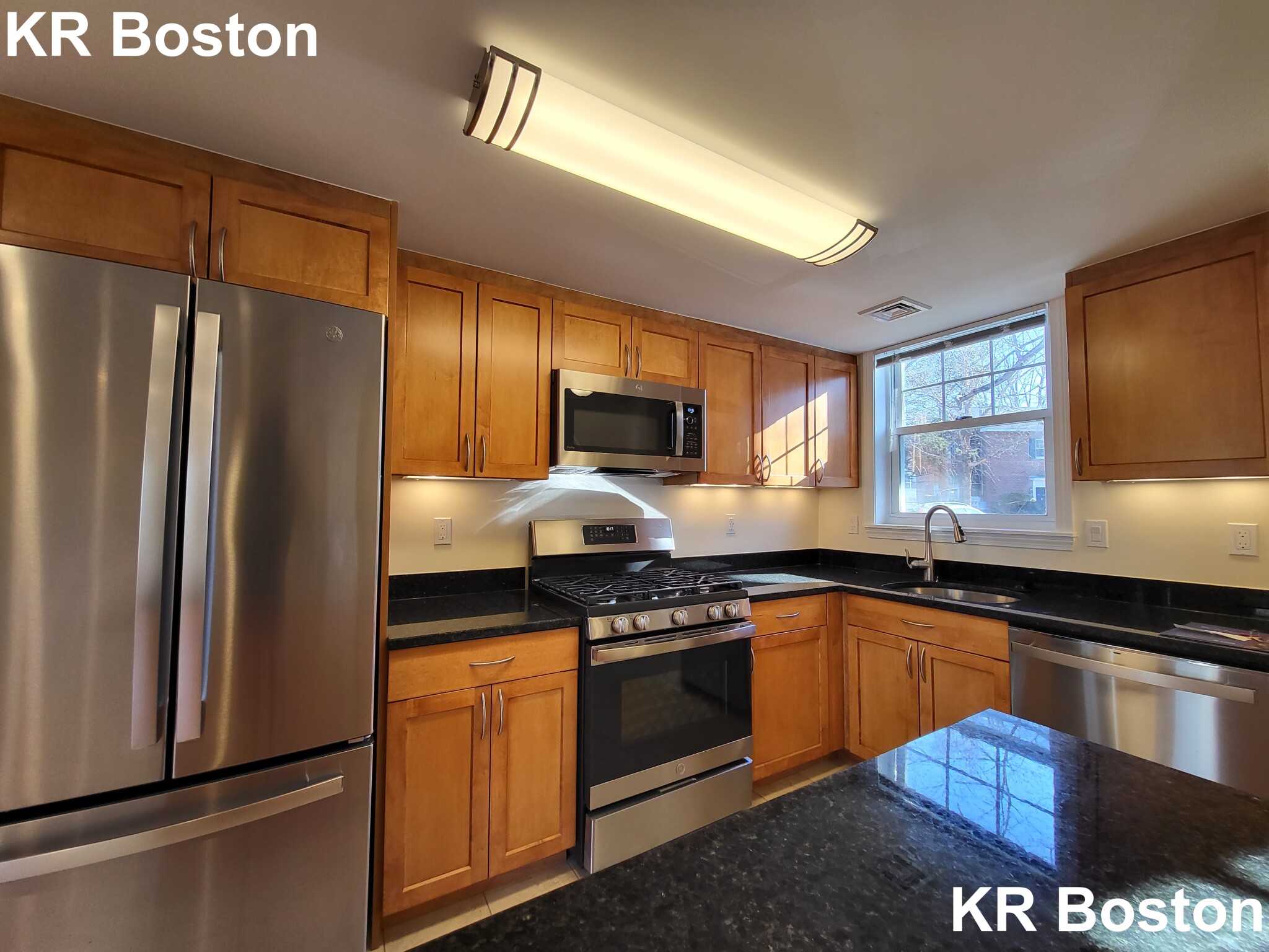 2 bed, 1 bath apartment for rent at 59 Thornton Rd Unit -, Chestnut Hill — photo 2 of 29