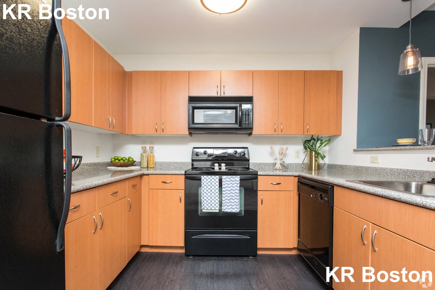 511 Plantation St, Worcester