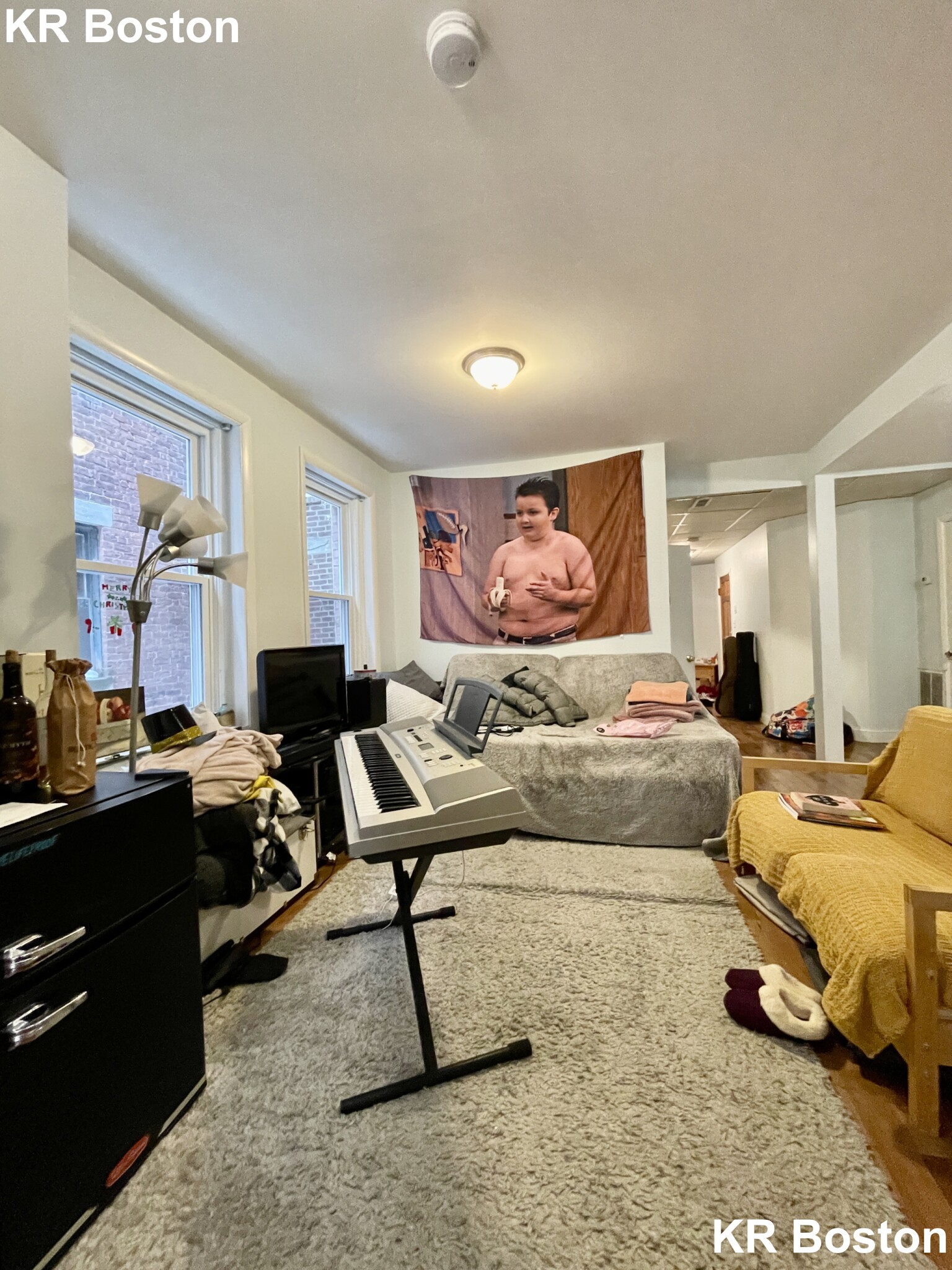 3 bed, 2 bath apartment for rent at 1890 Beacon Unit 1, Reservoir — photo 15 of 23