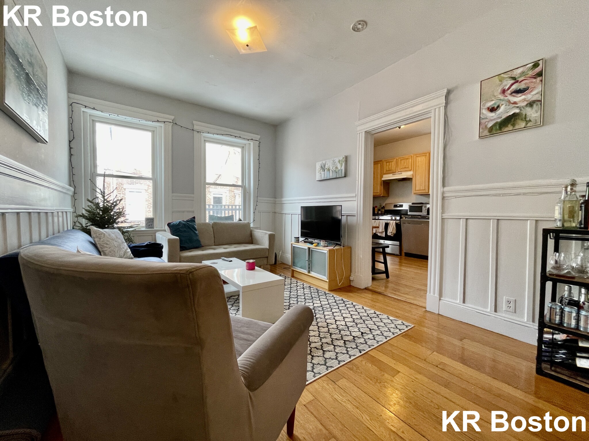 4 bed, 2 bath apartment for rent at 1890 Beacon Unit 3, Reservoir — photo 22 of 26