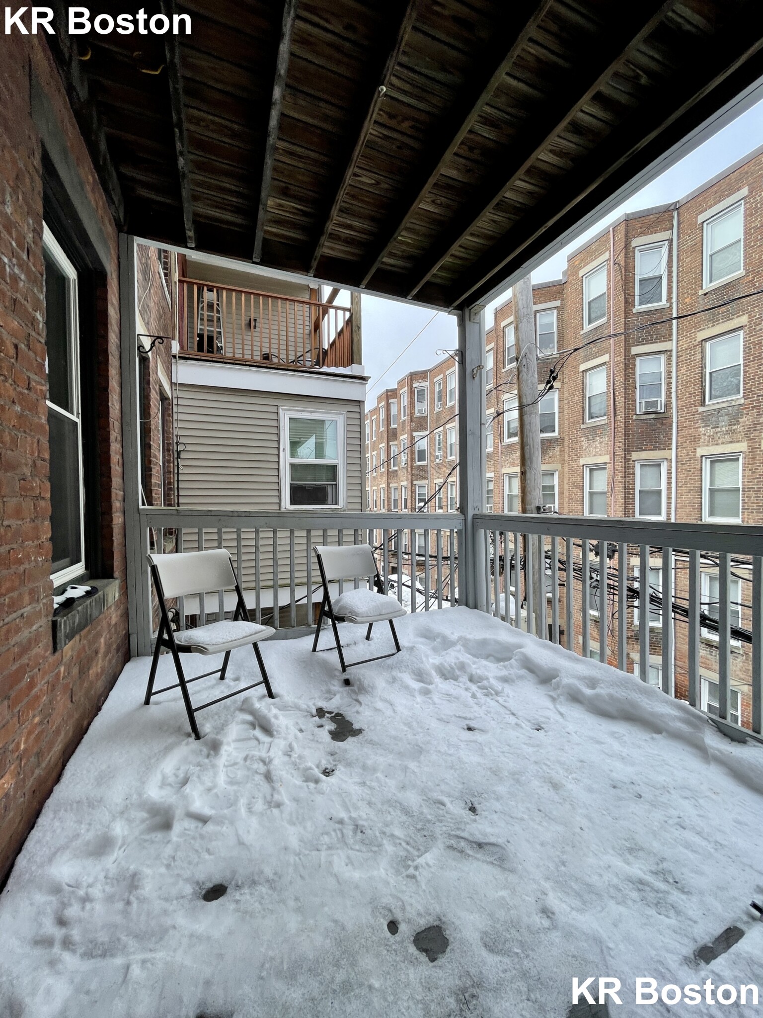 4 bed, 2 bath apartment for rent at 1890 Beacon Unit 3, Reservoir — photo 11 of 26