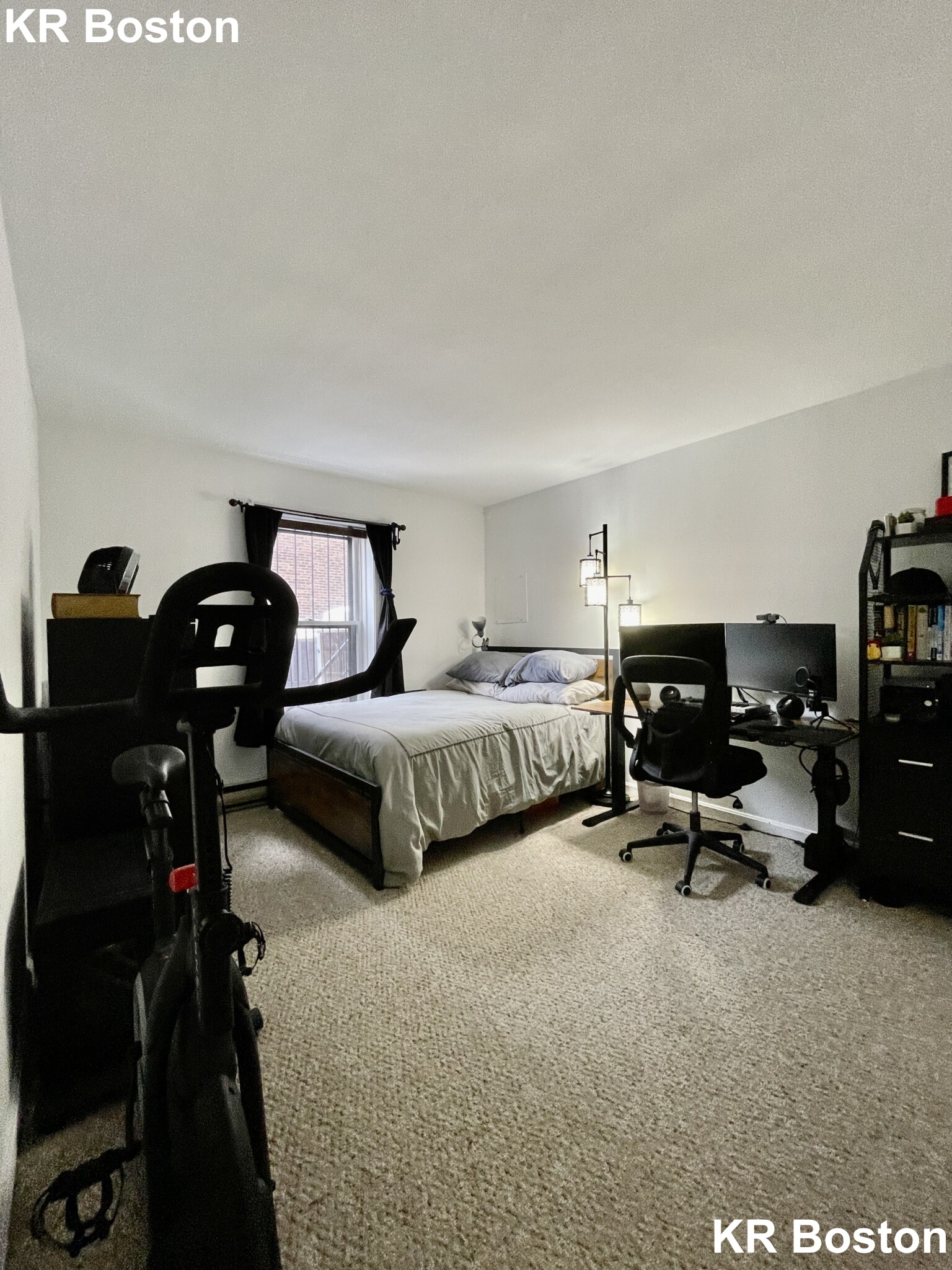 3 bed, 1 bath apartment for rent at 16 Washington St Unit 3, Hyde Park — photo 11 of 12