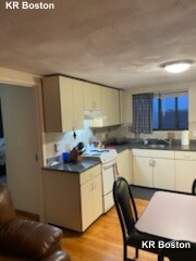 3 bed, 2 bath apartment for rent at 1110 Commonwealth Ave Unit 714, Allston — photo 16 of 53