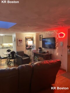 3 bed, 2 bath apartment for rent at 1110 Commonwealth Ave Unit 714, Allston — photo 1 of 53