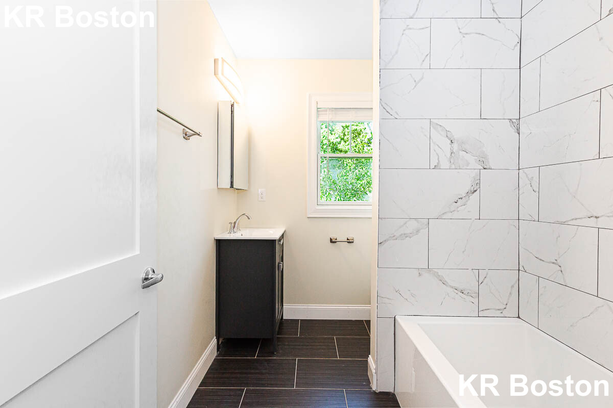 120 Jerome St, Medford