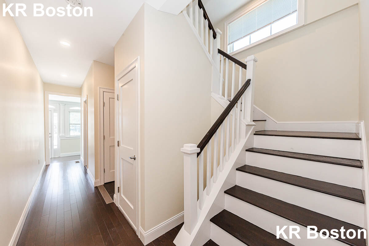 120 Jerome St, Medford