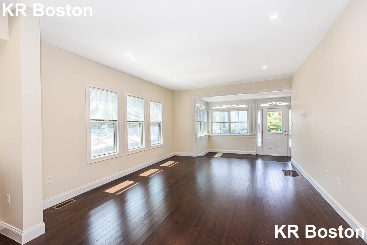 120 Jerome St, Medford