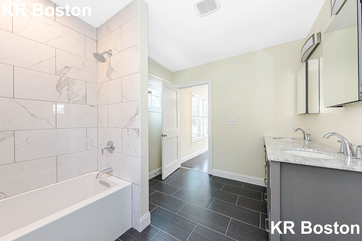 120 Jerome St, Medford