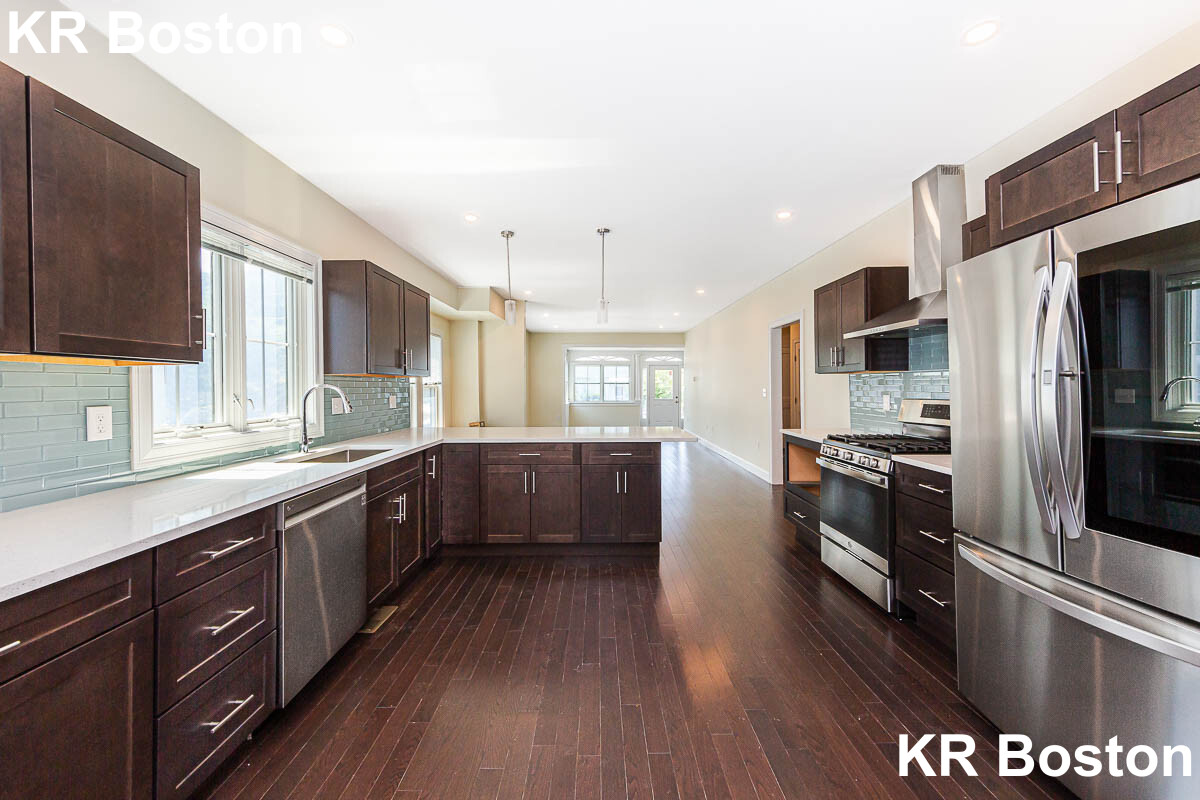 120 Jerome St, Medford