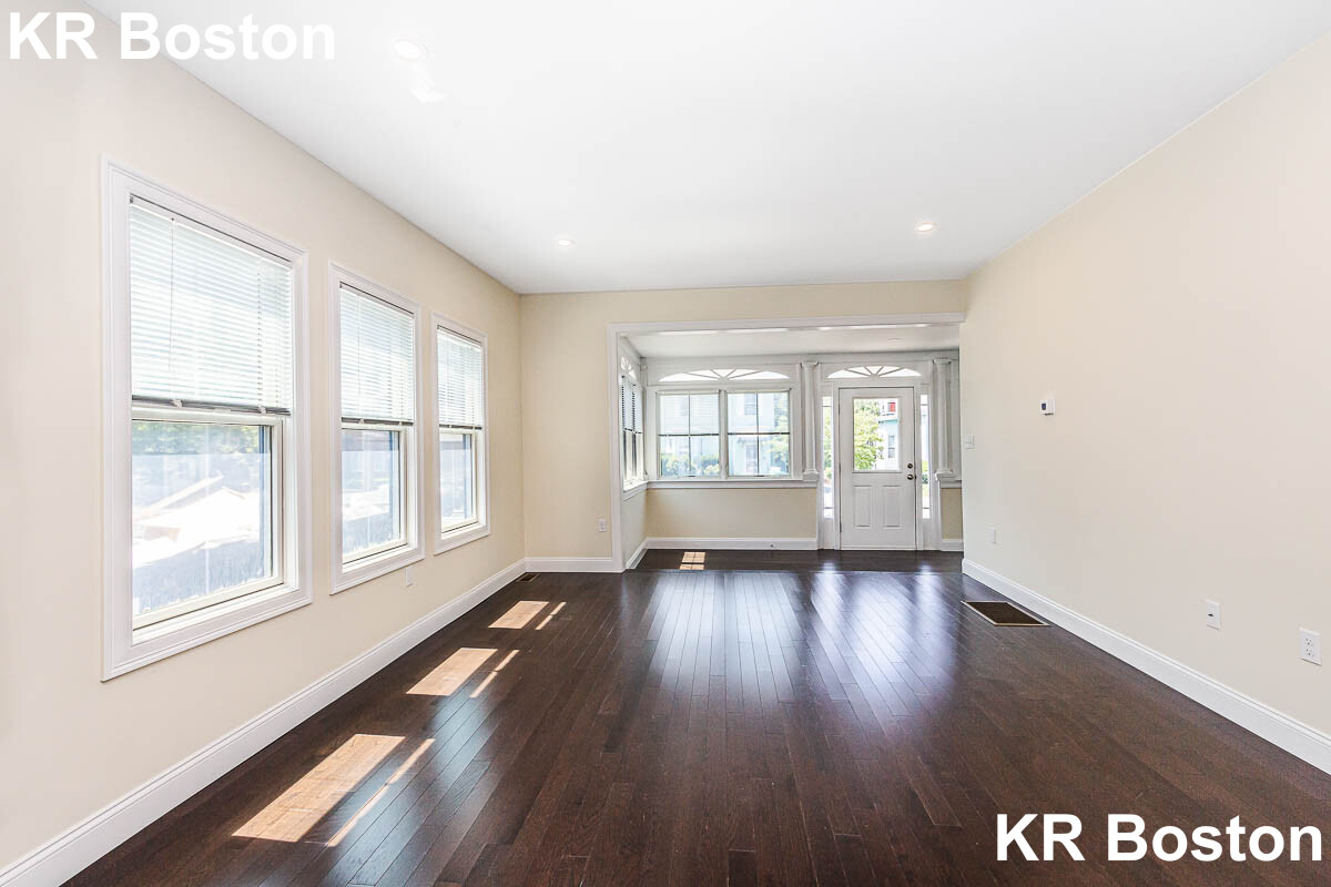 120 Jerome St, Medford