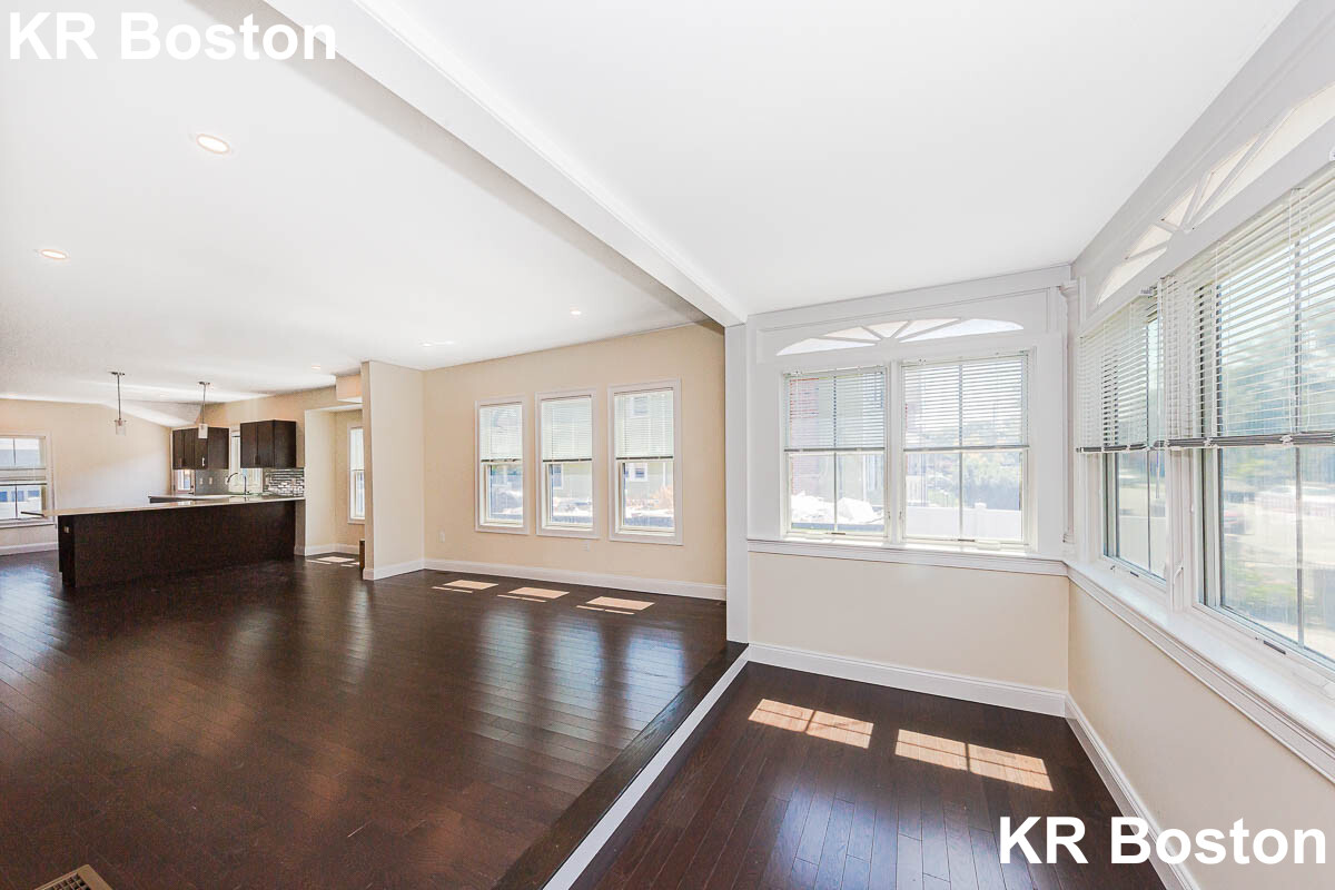 120 Jerome St, Medford