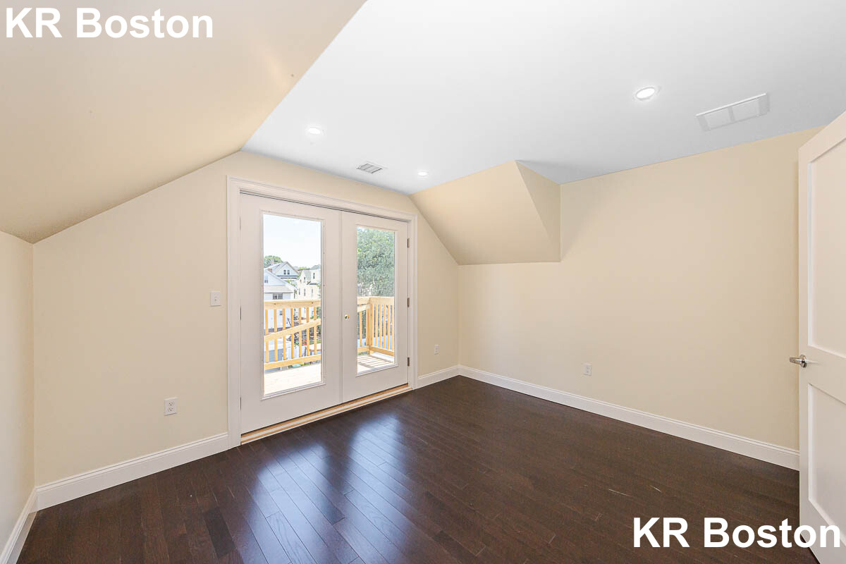 120 Jerome St, Medford