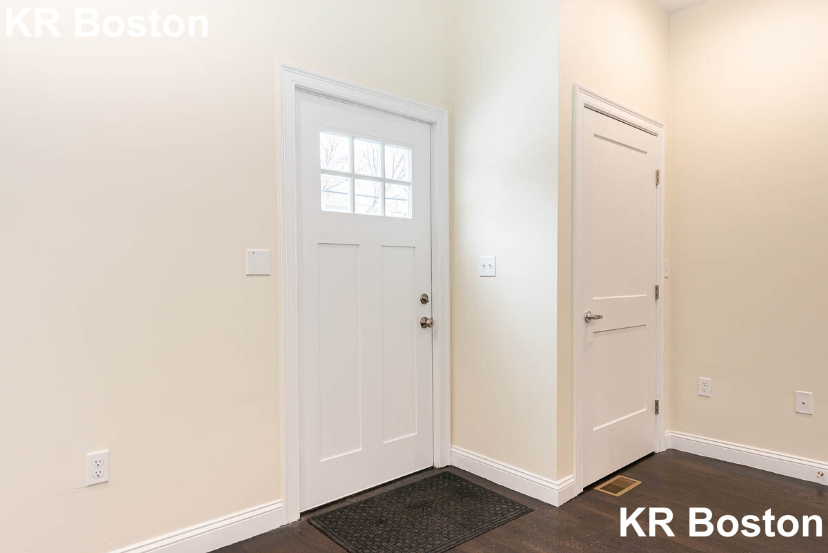 10 Marion St, Medford