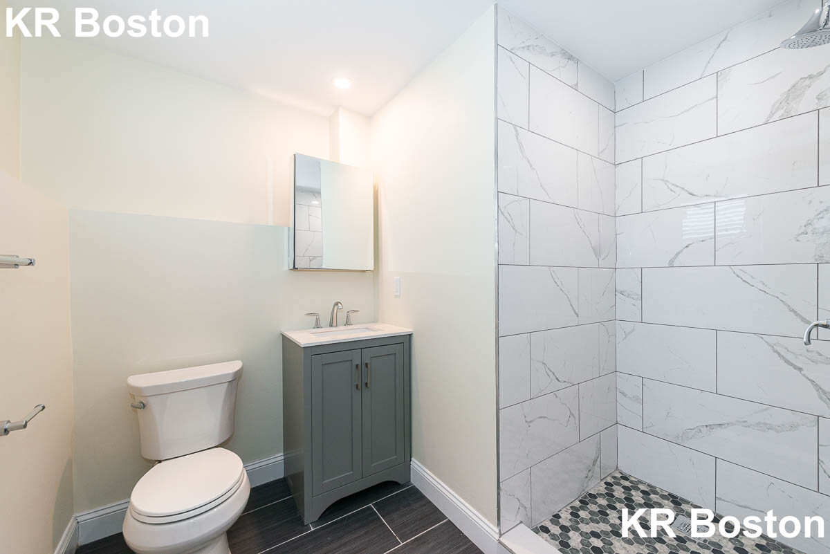 10 Marion St, Medford