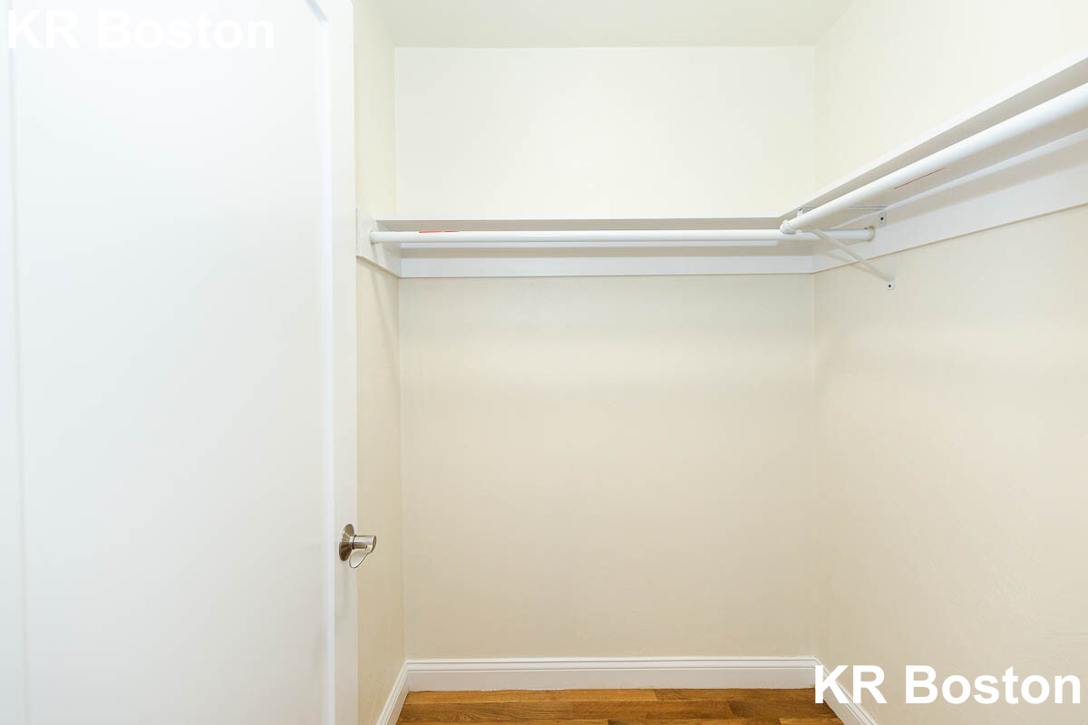 51 Fulton St, Medford