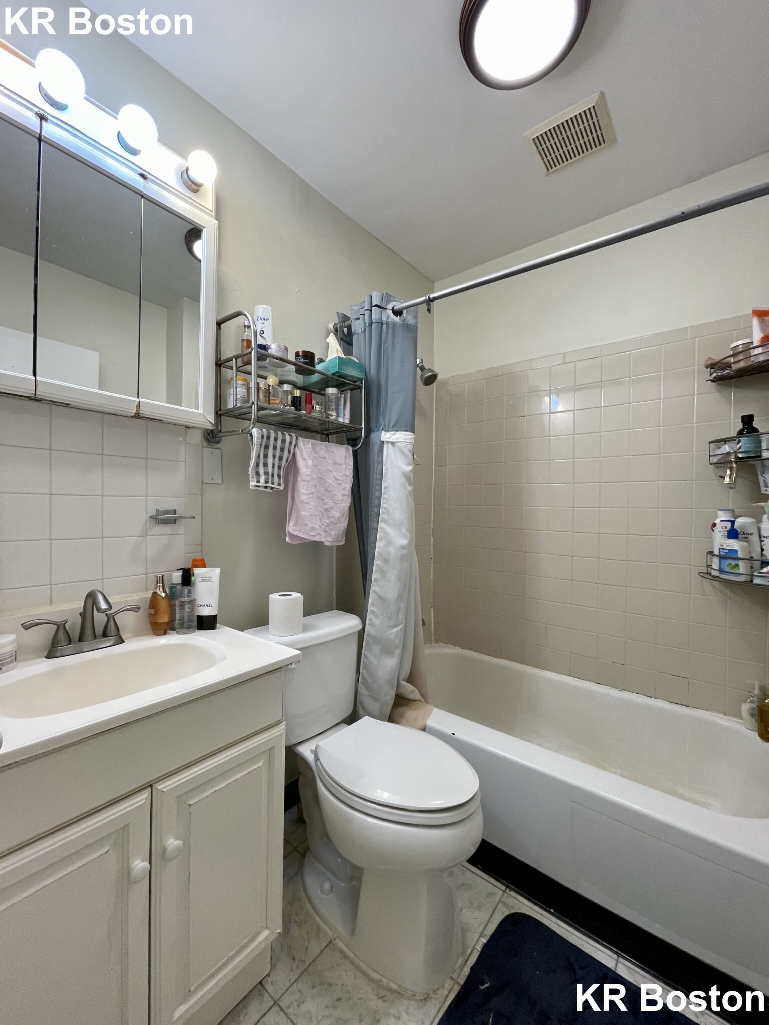 43 Bay State Rd, Fenway