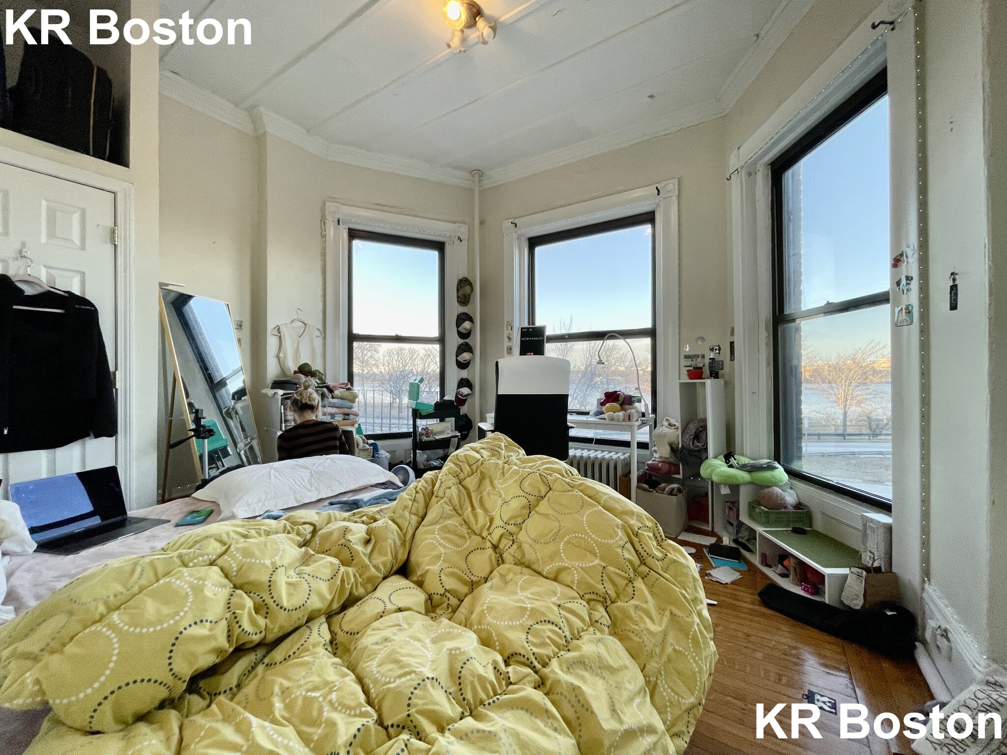 41 Bay State Rd, Fenway