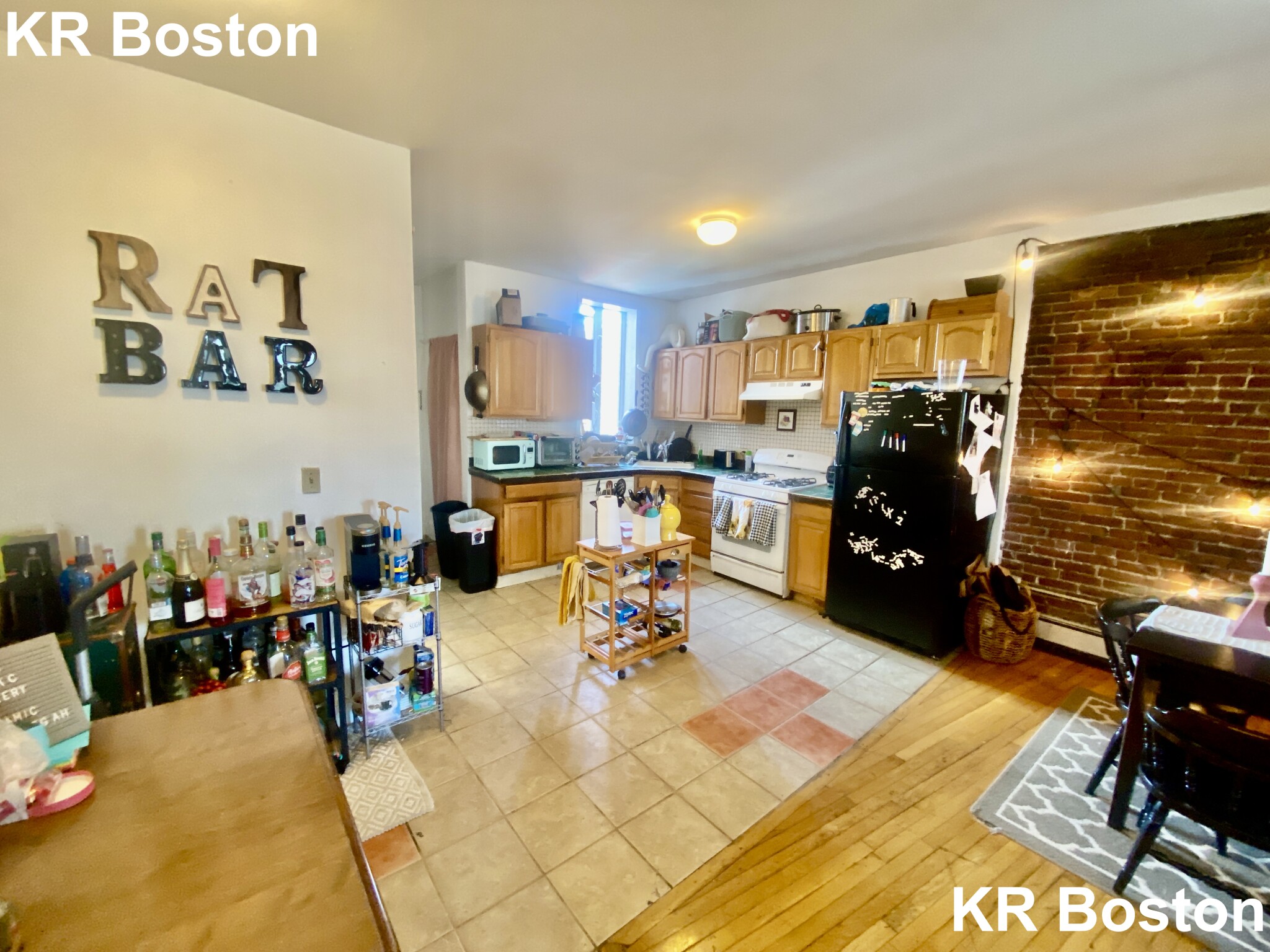 526 Harvard St, Coolidge Corner