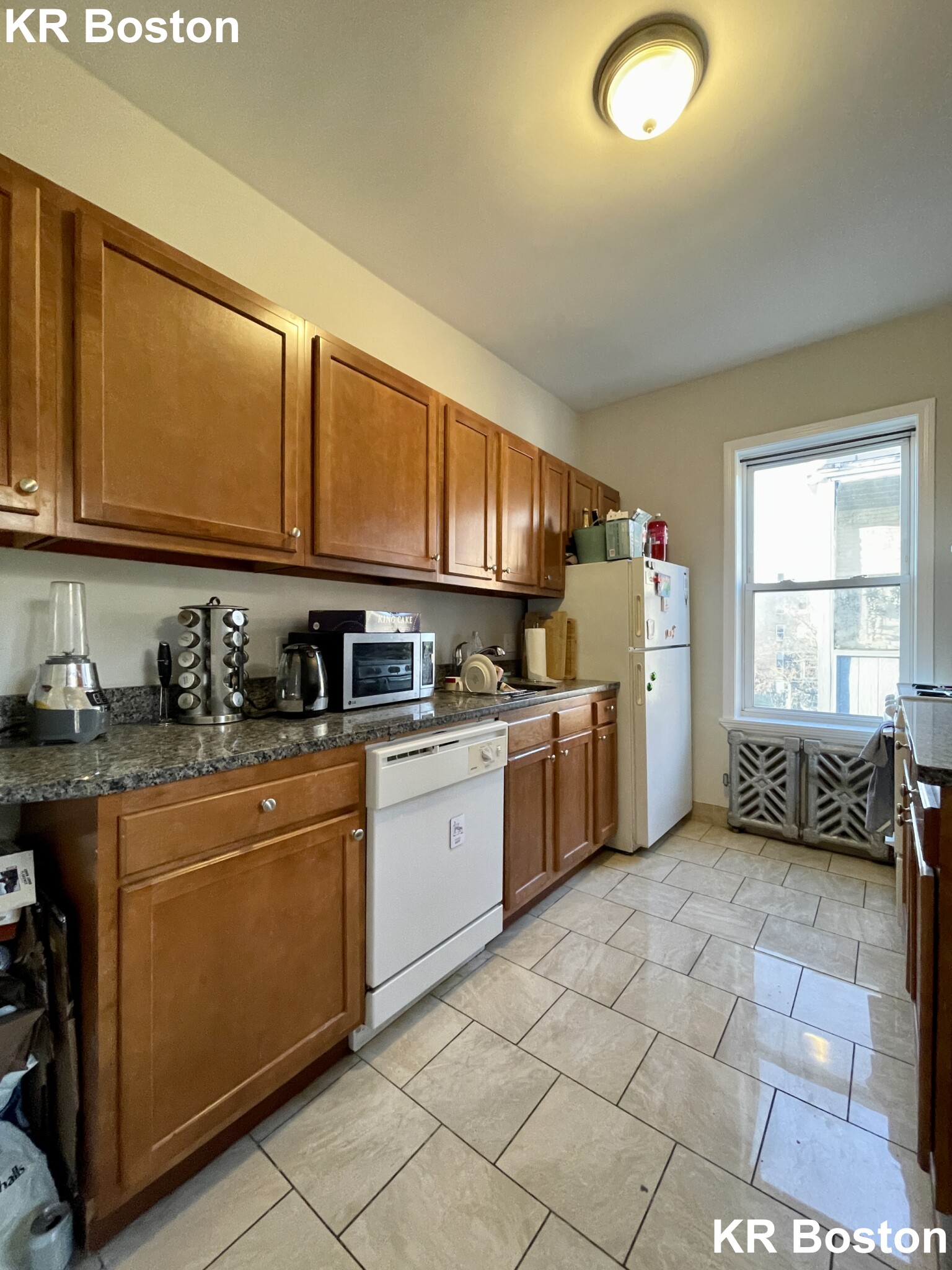 8 Farrington Ave, Allston