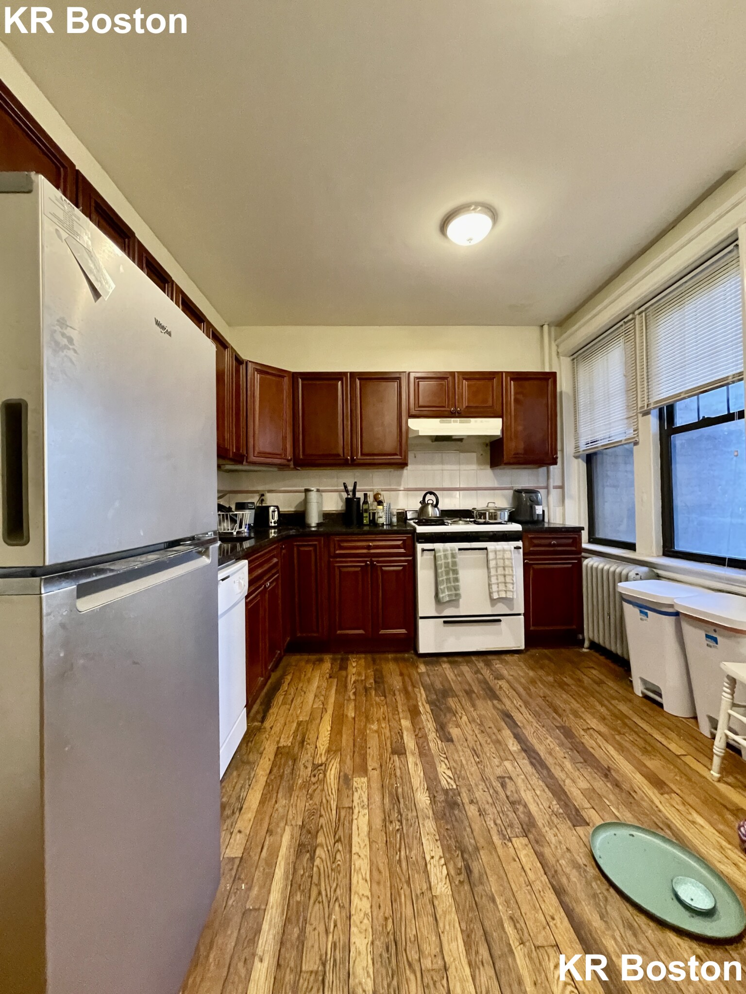 2 bed, 1 bath apartment for rent at 56 Queensberry St Unit 12A, Fenway — photo 5 of 6