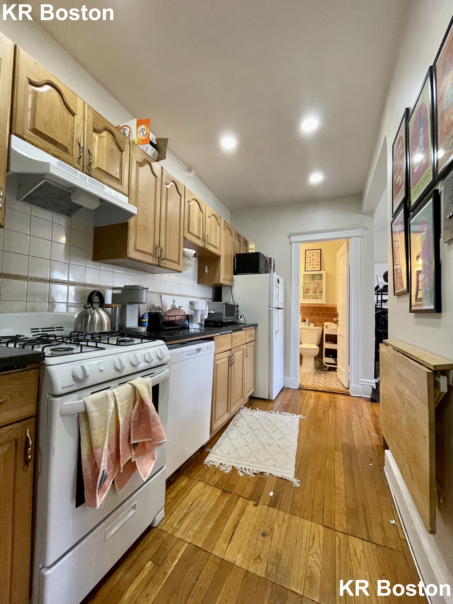 56 Queensberry St, Fenway