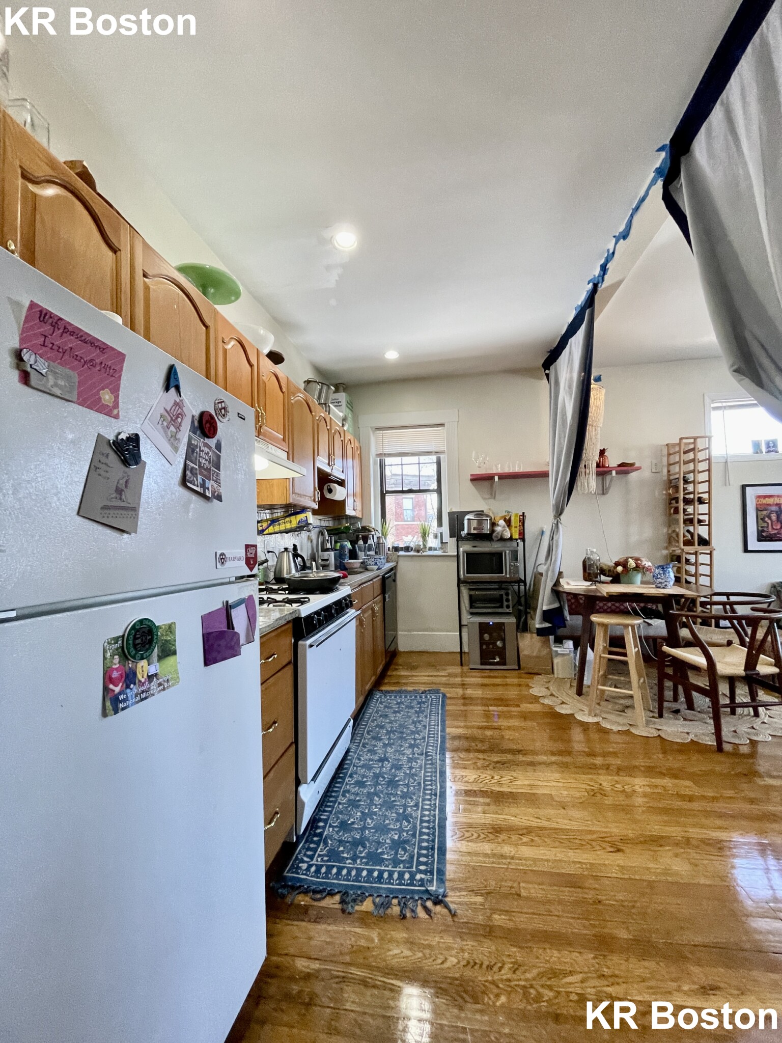 3 bed, 1 bath apartment for rent at 1414 Commonwealth Ave Unit 11, Brighton — photo 3 of 13