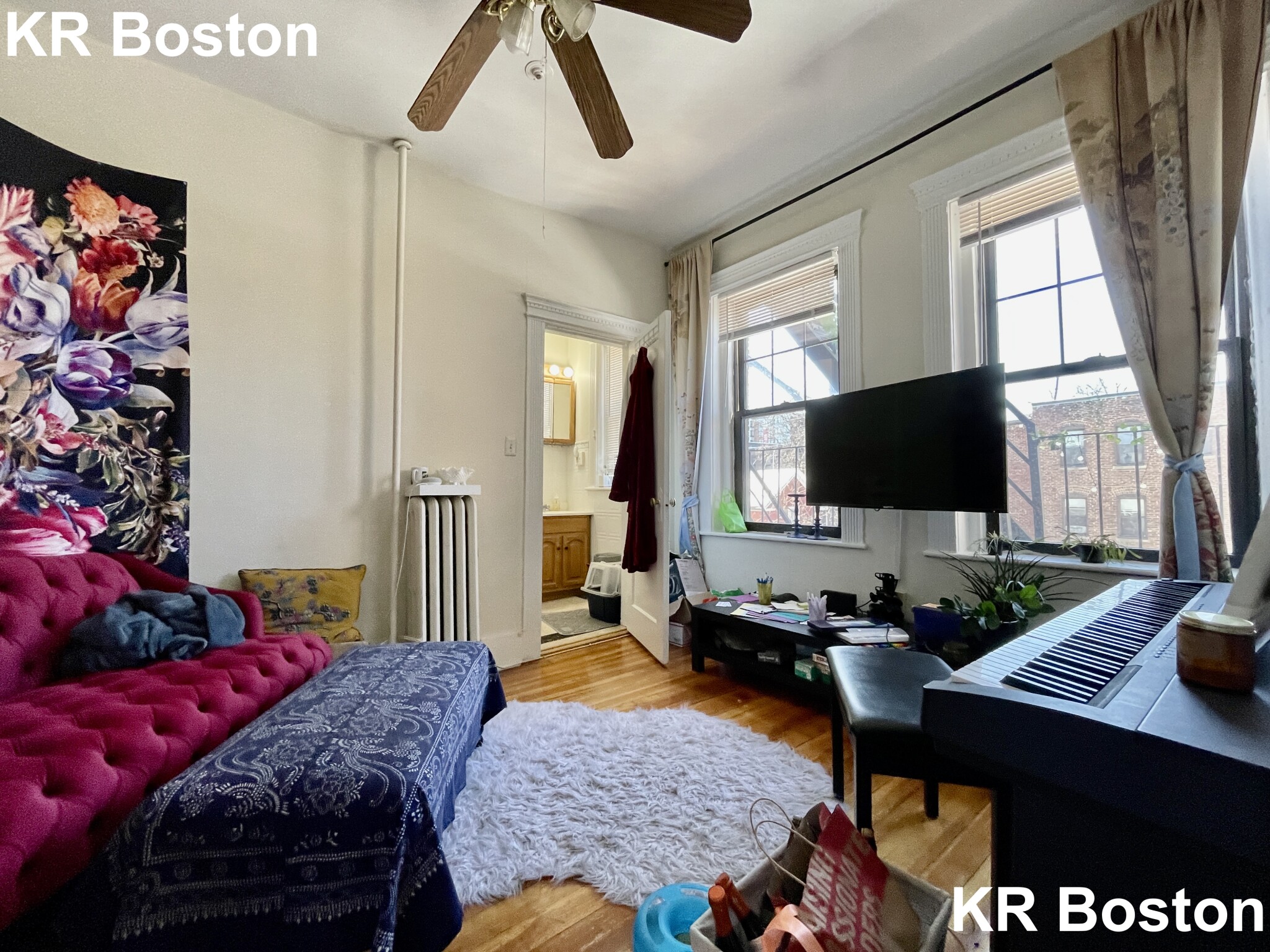 3 bed, 1 bath apartment for rent at 1414 Commonwealth Ave Unit 11, Brighton — photo 4 of 13