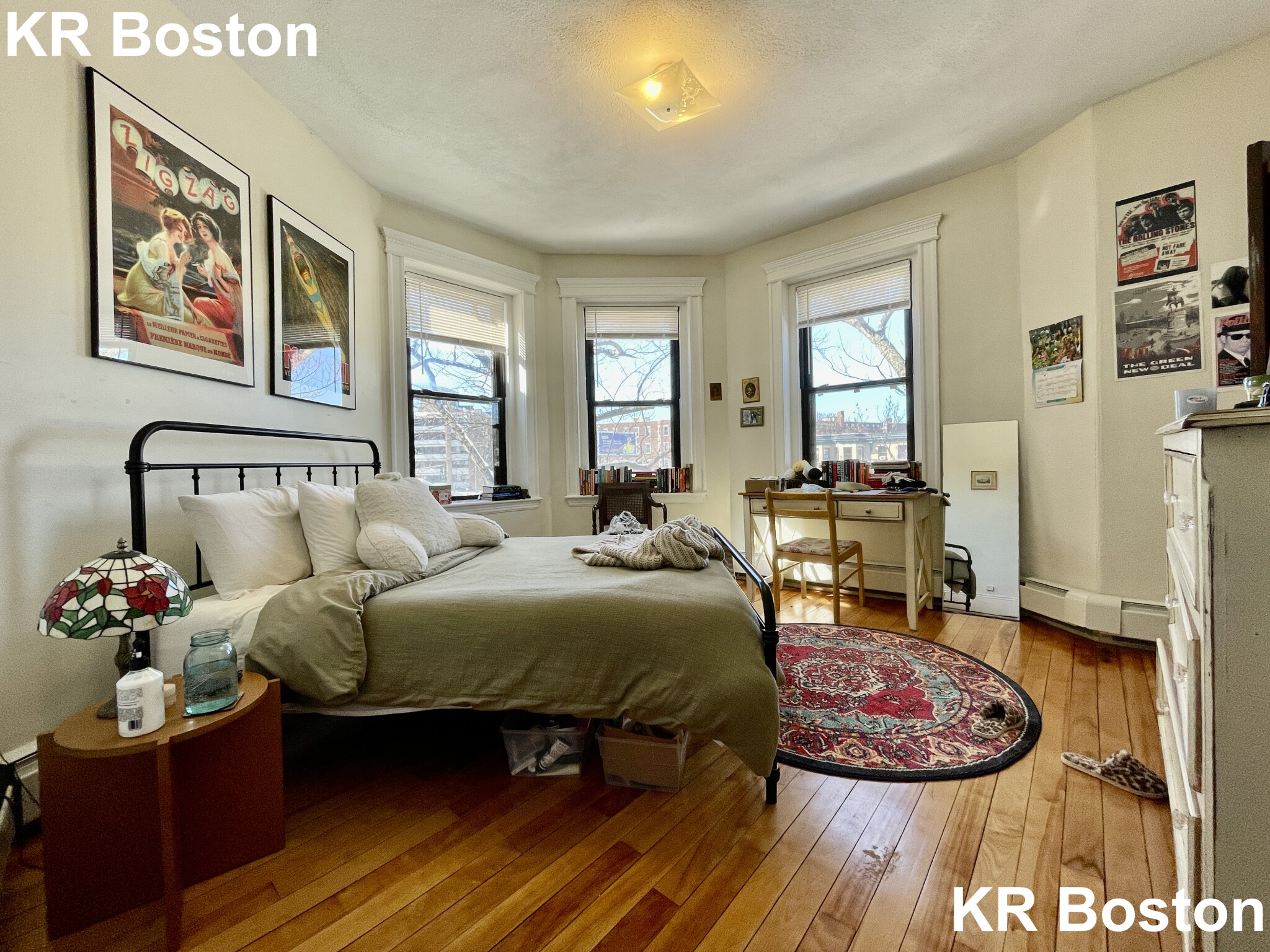 1422 Commonwealth Ave, Brighton