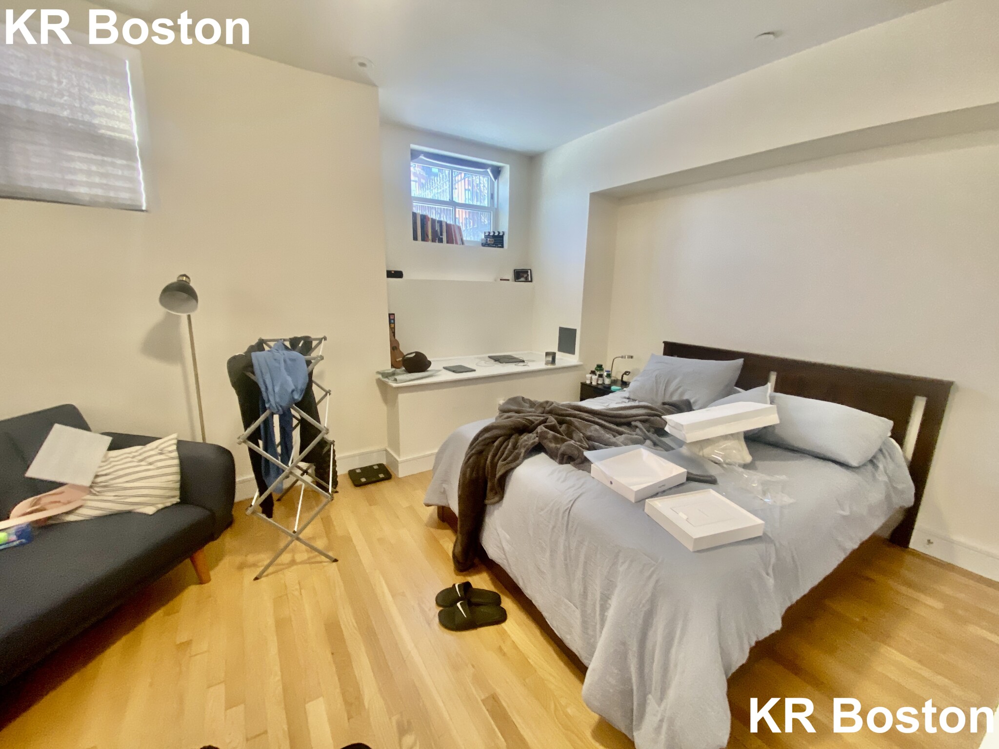 877 Beacon St, Fenway