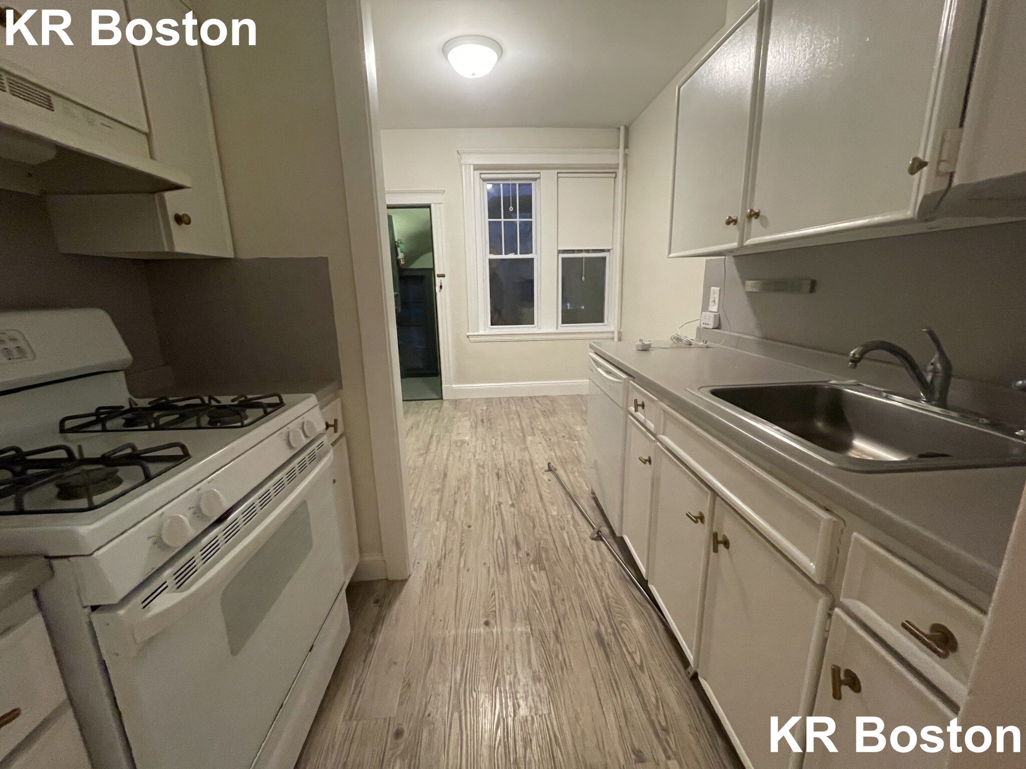 18 Alton Pl, Coolidge Corner