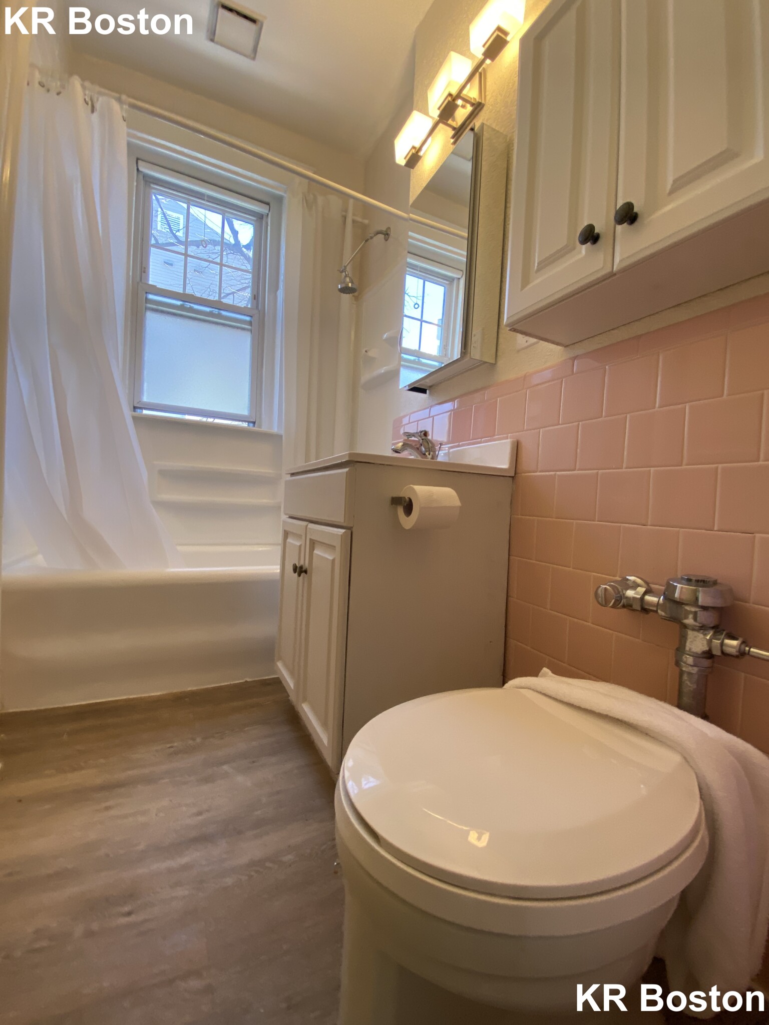 18 Alton Pl, Coolidge Corner