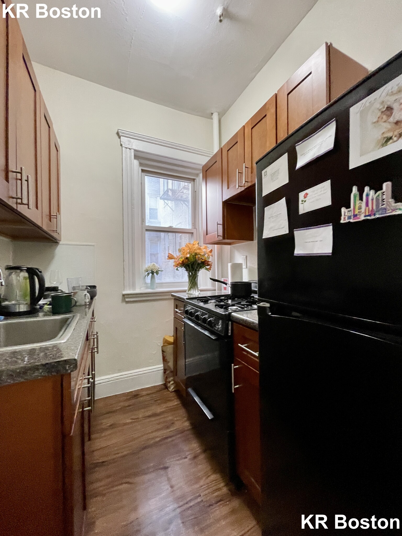 Studio bed, 1 bath apartment for rent at 1187 Boylston St Unit 7, Fenway — photo 4 of 6