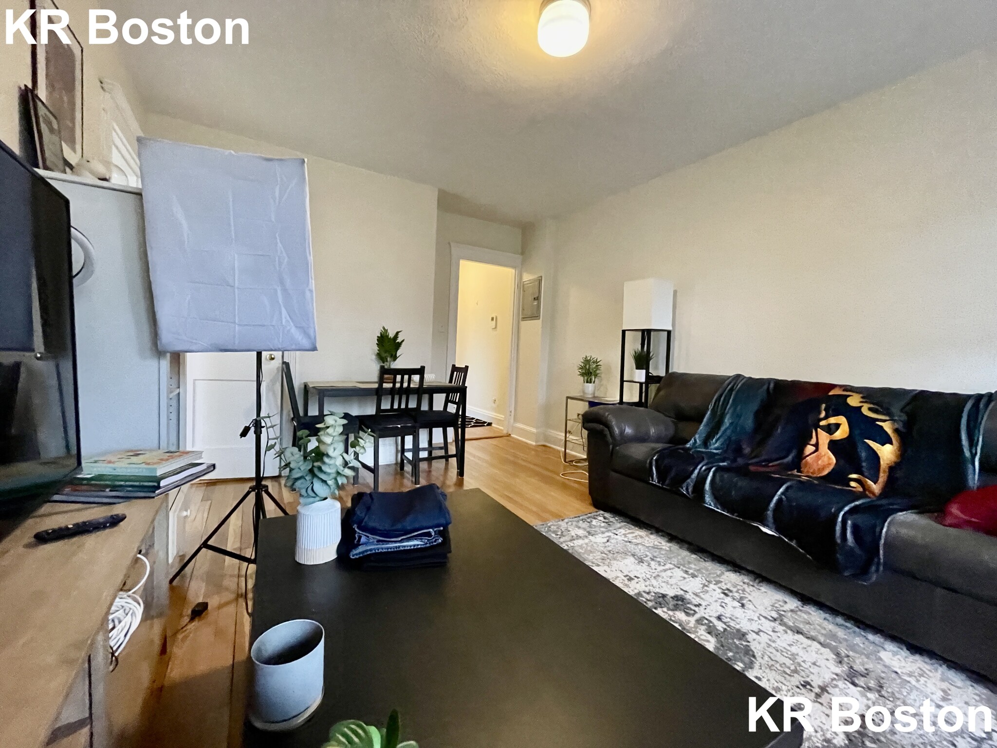 1626 Commonwealth Ave, Brighton