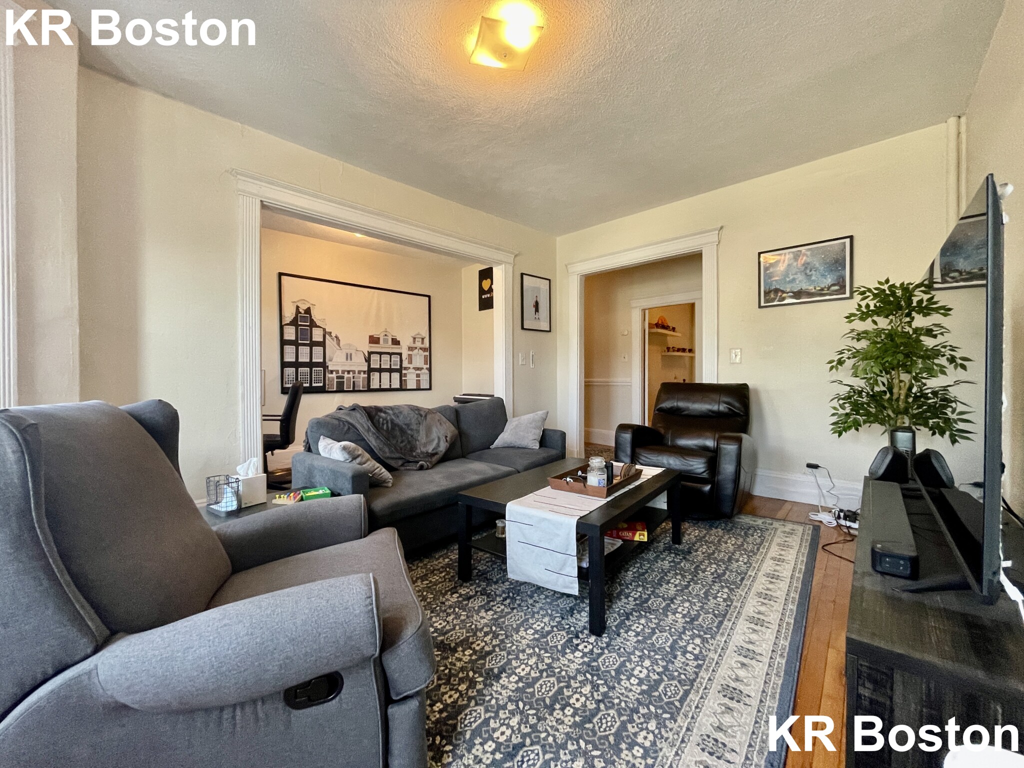 1334 Commonwealth Ave, Allston
