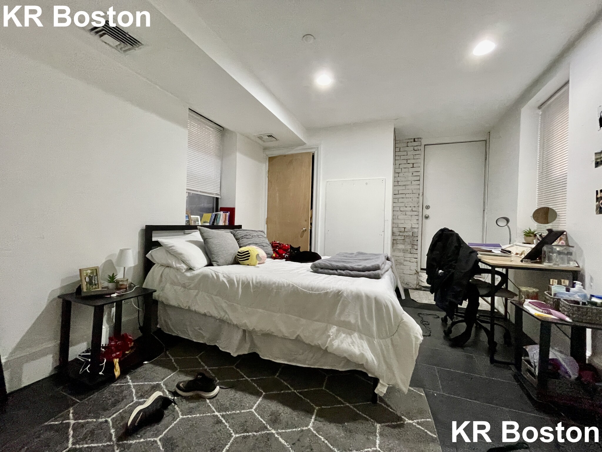 64 Louis Prang St, Fenway