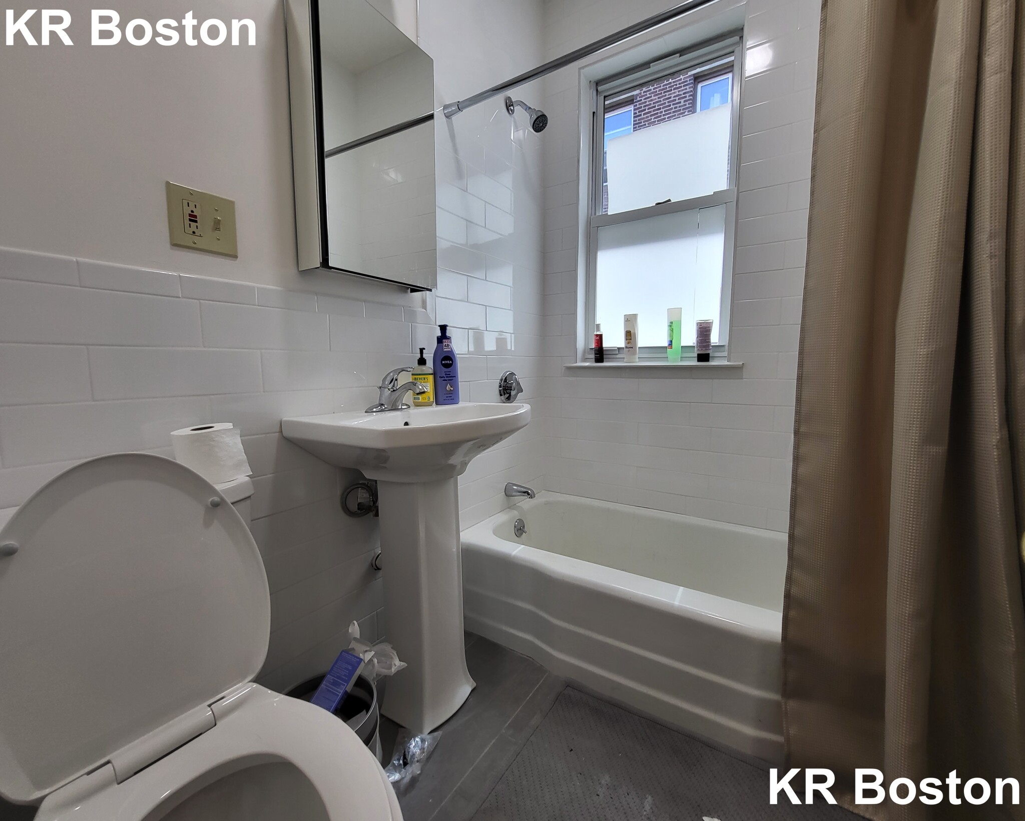 11 Scottfield Rd, Allston