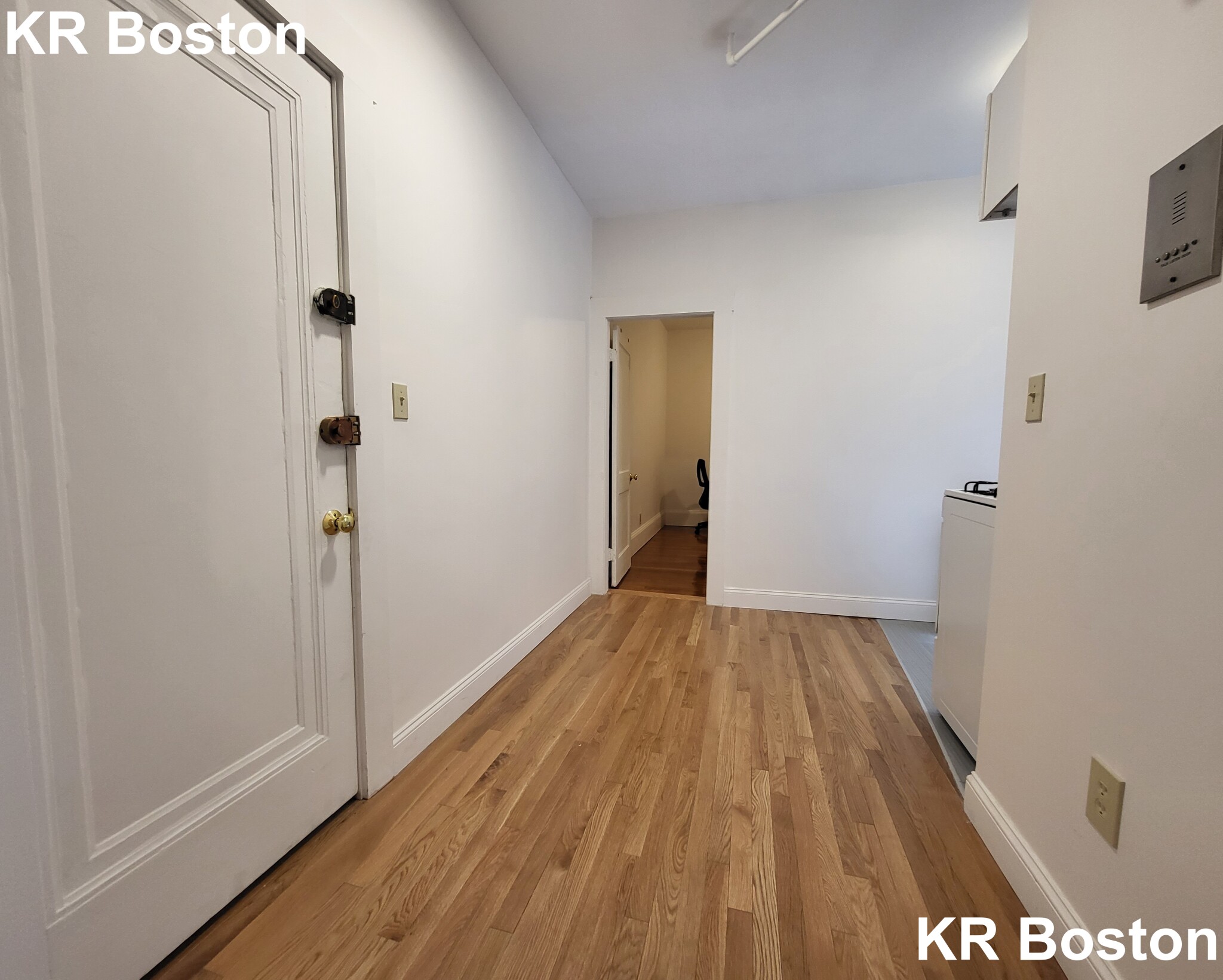 11 Scottfield Rd, Allston