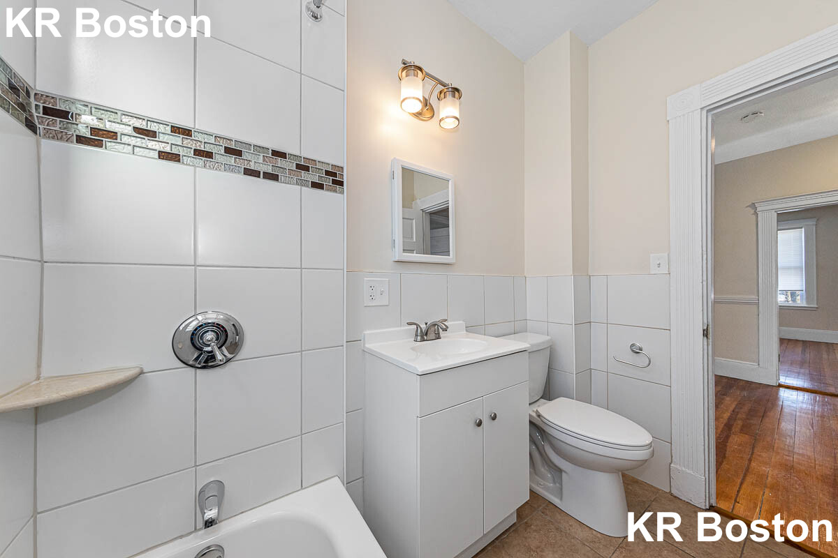 42 Brackett St, Brighton