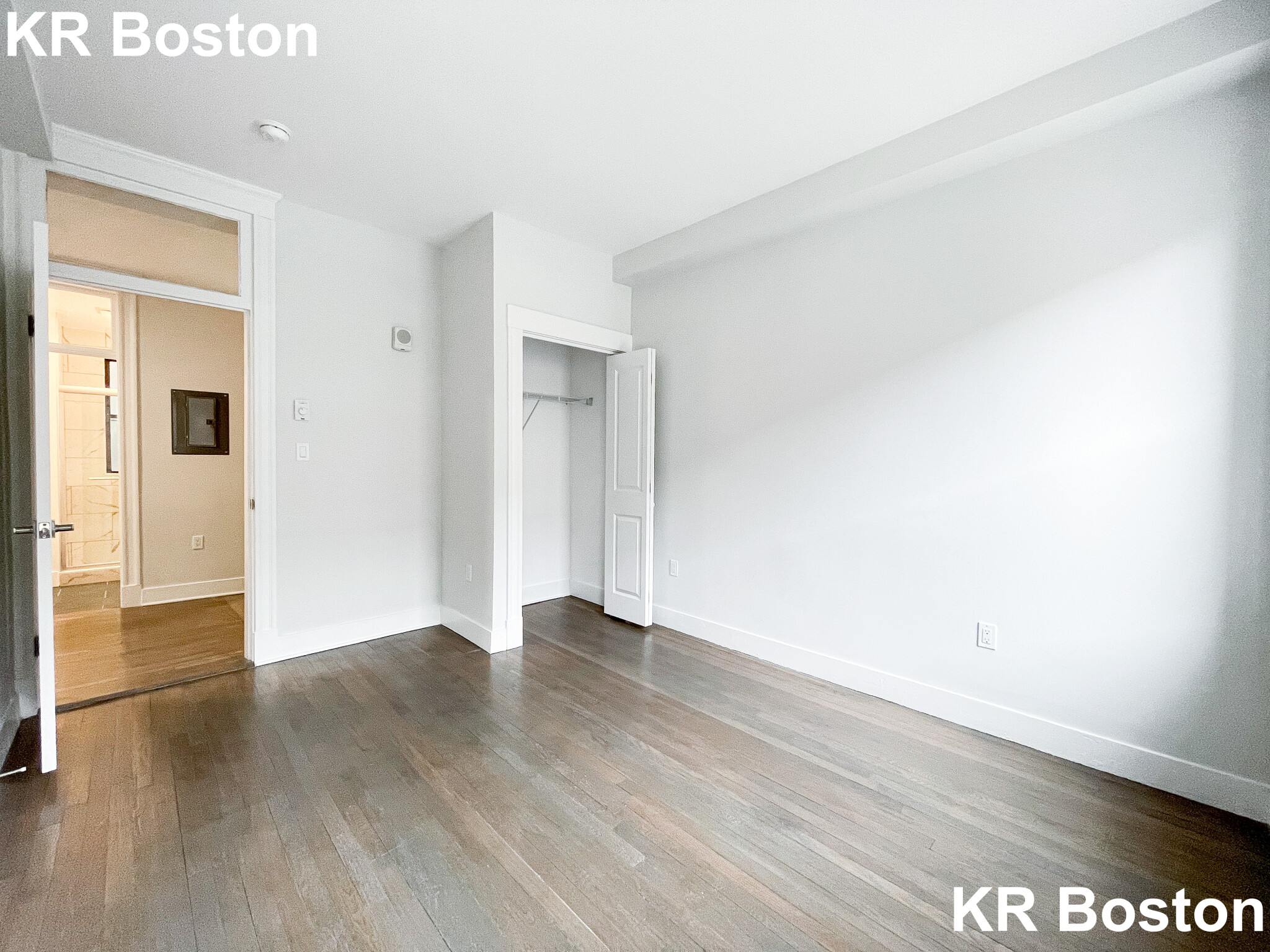 77 & 81 Park Dr, Fenway