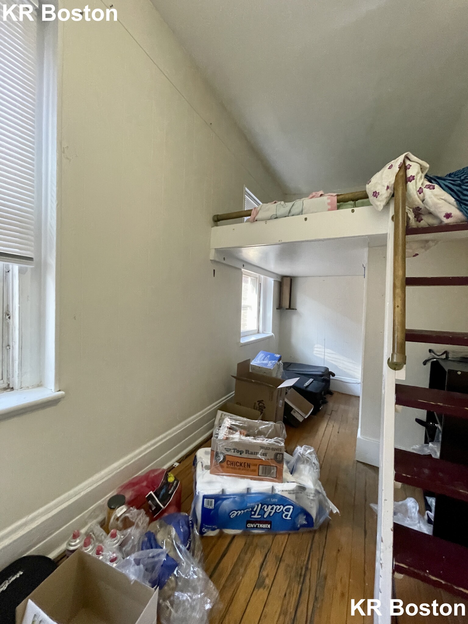 15 Aberdeen St, Fenway