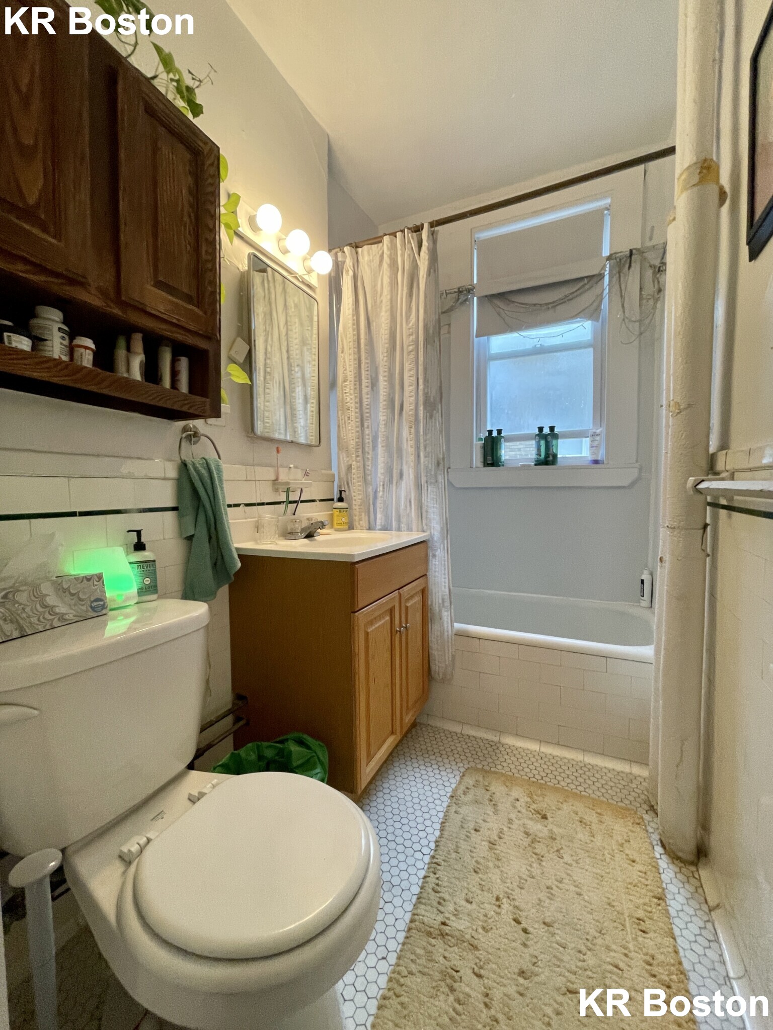 1634 Commonwealth Ave, Brighton