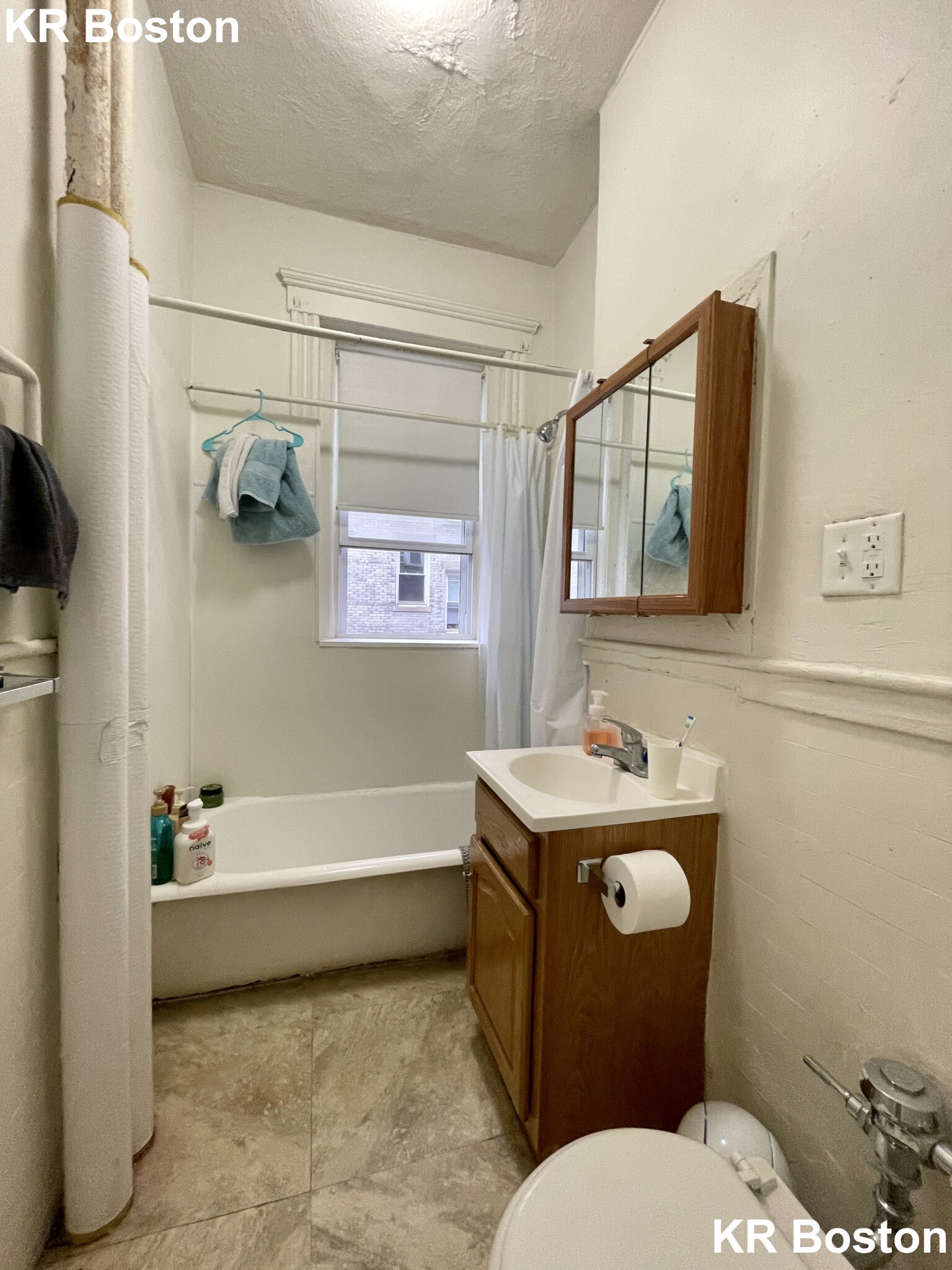 1191 Boylston St, Fenway