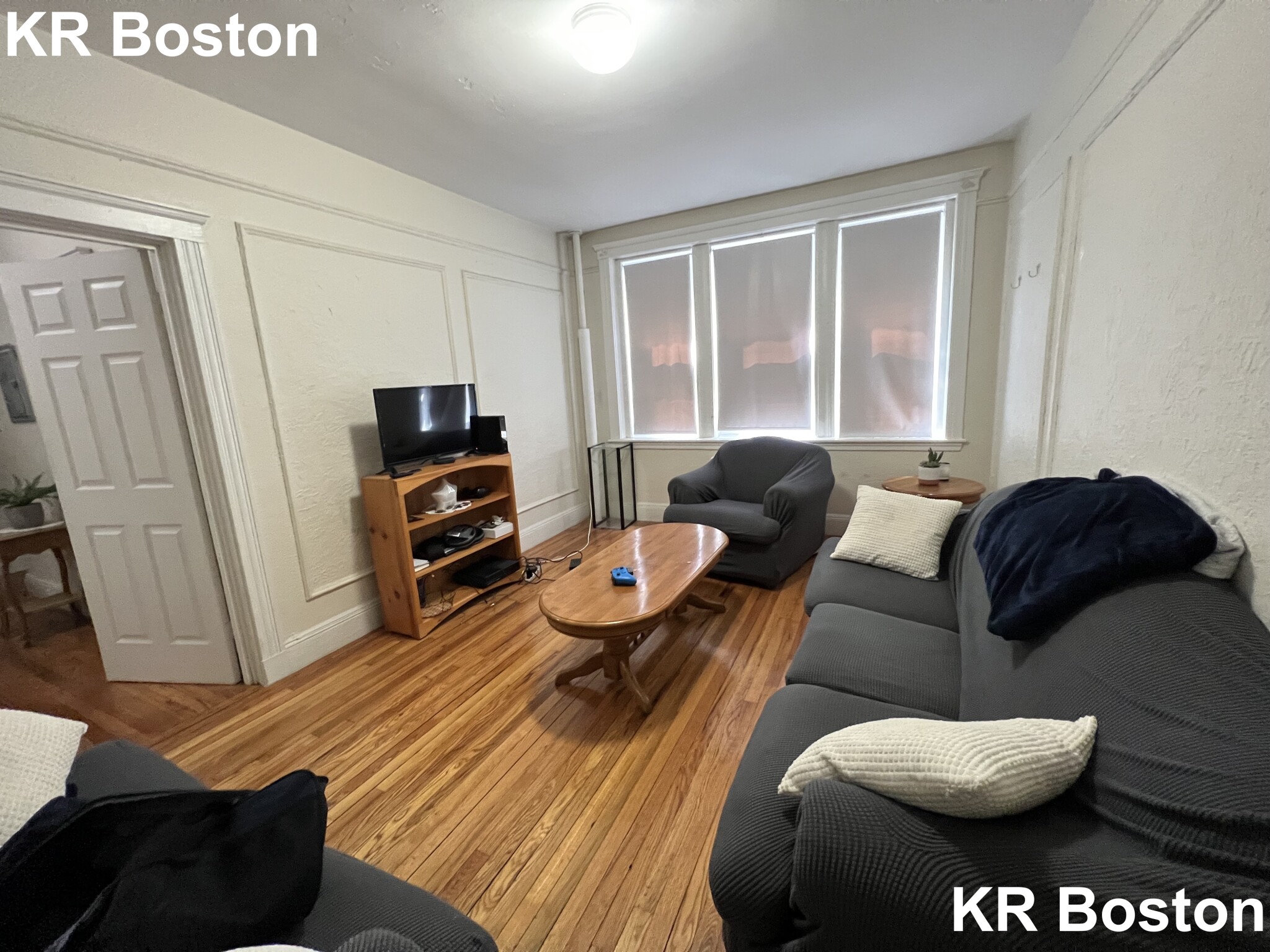 1687 Commonwealth Ave, Brighton