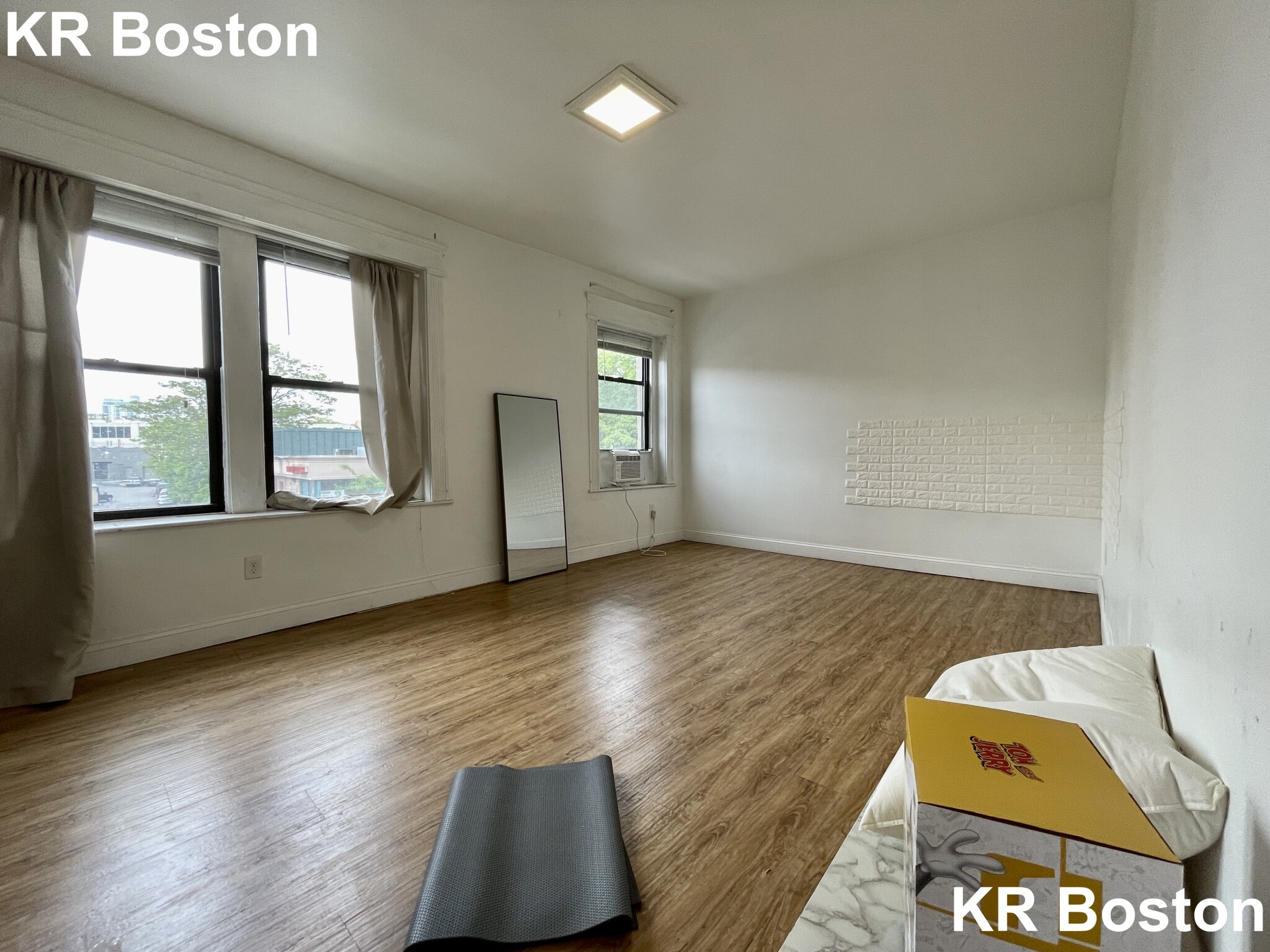 239 Harvard Ave, Allston