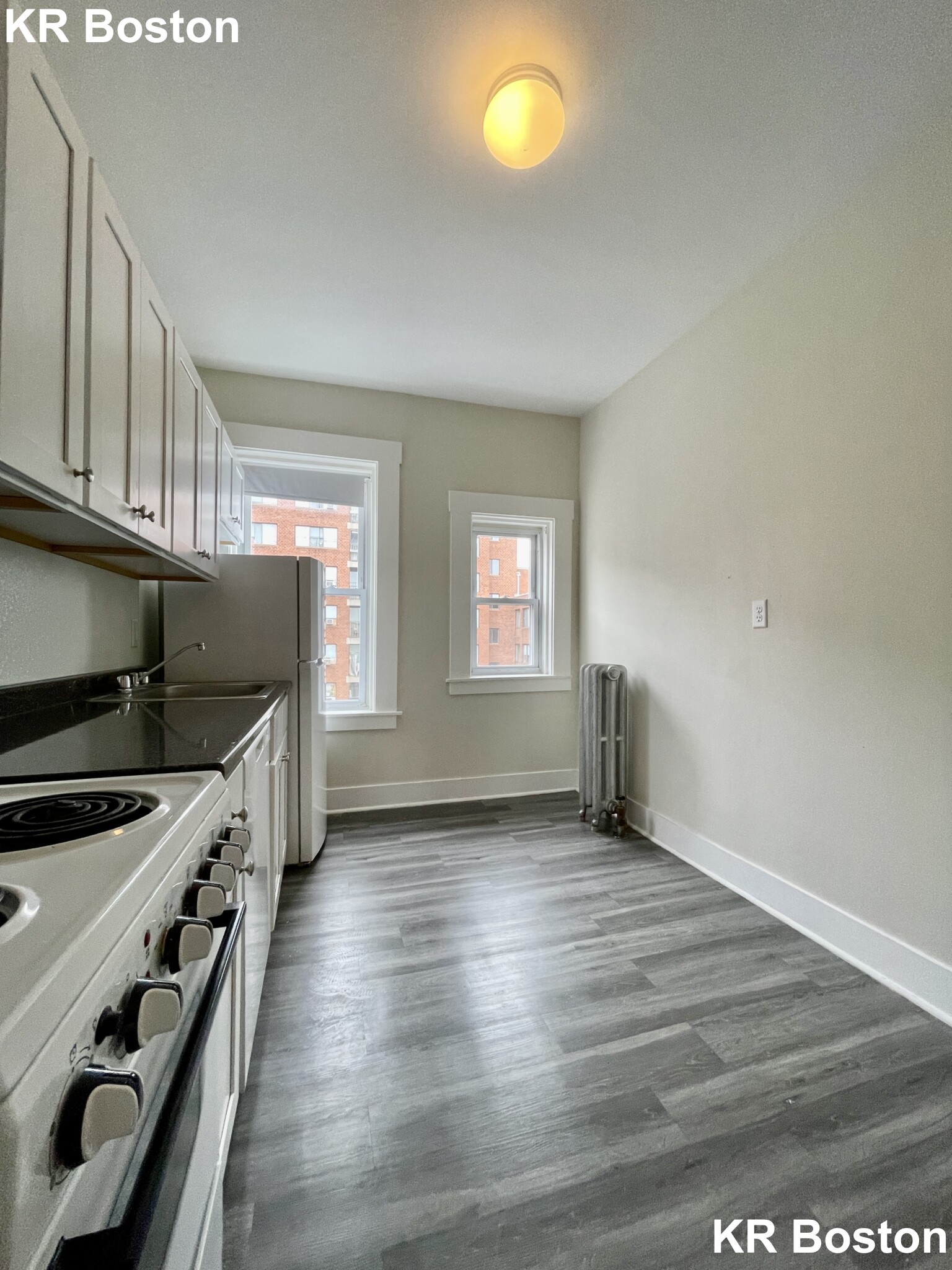 11 Mount Hood Rd, Brighton