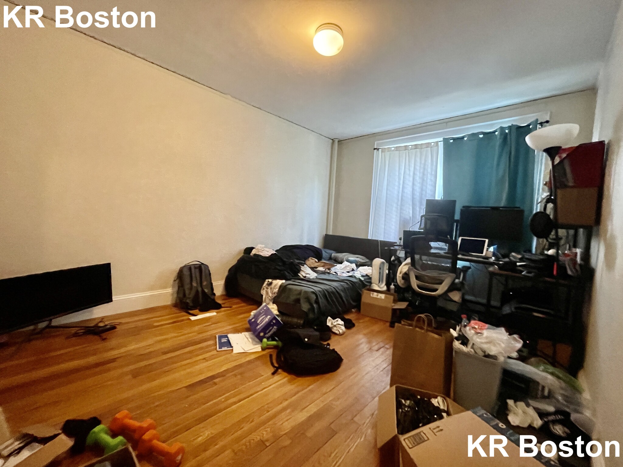 2045 Commonwealth Ave, Brighton