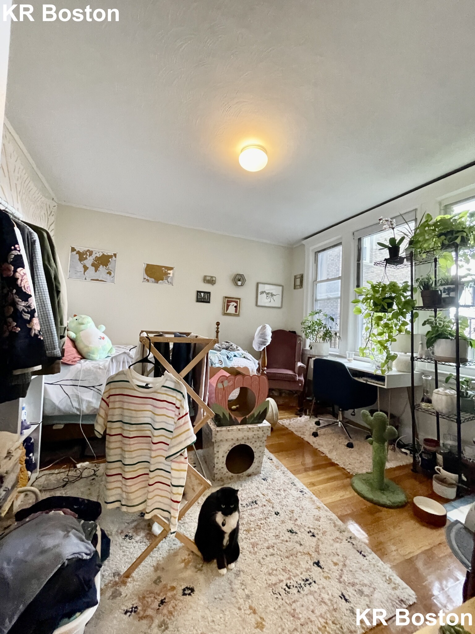 1634 Commonwealth Ave, Brighton