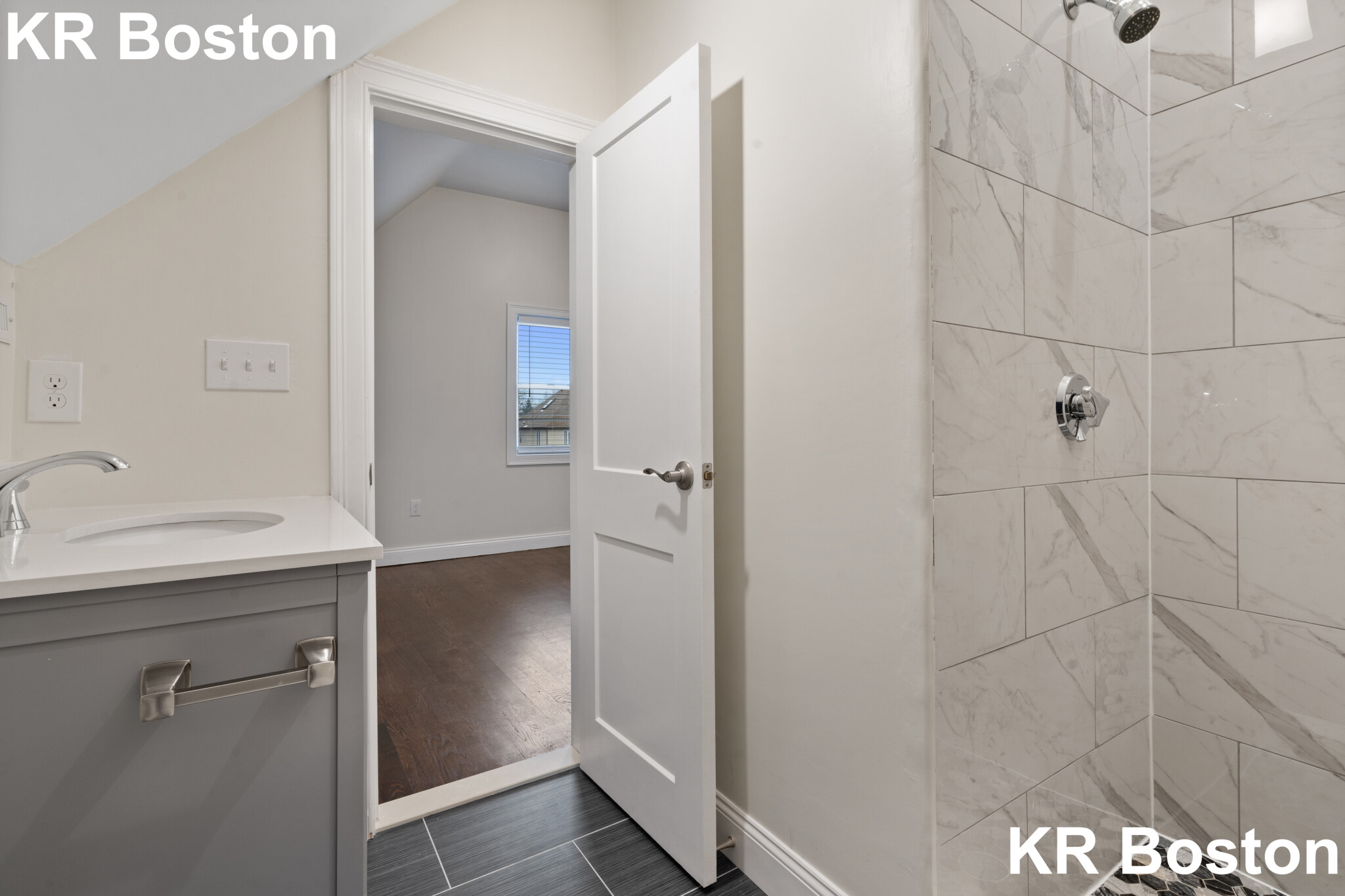 4 Chestnut Pl, Brighton