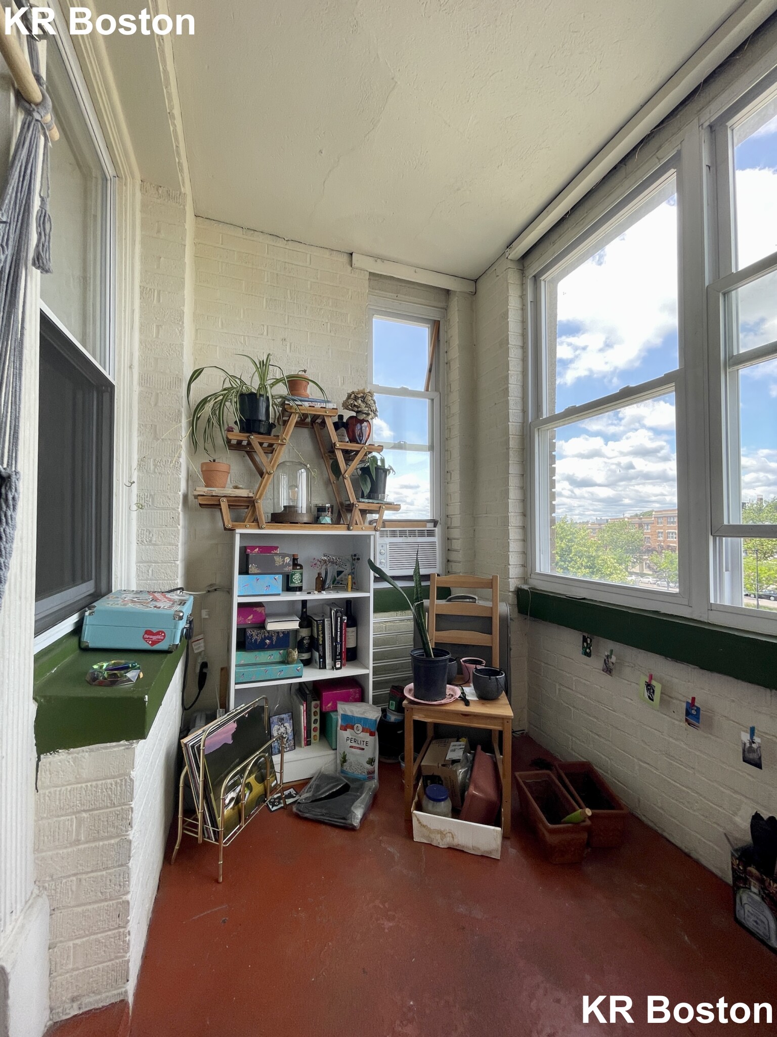 1638 Commonwealth Ave, Brighton